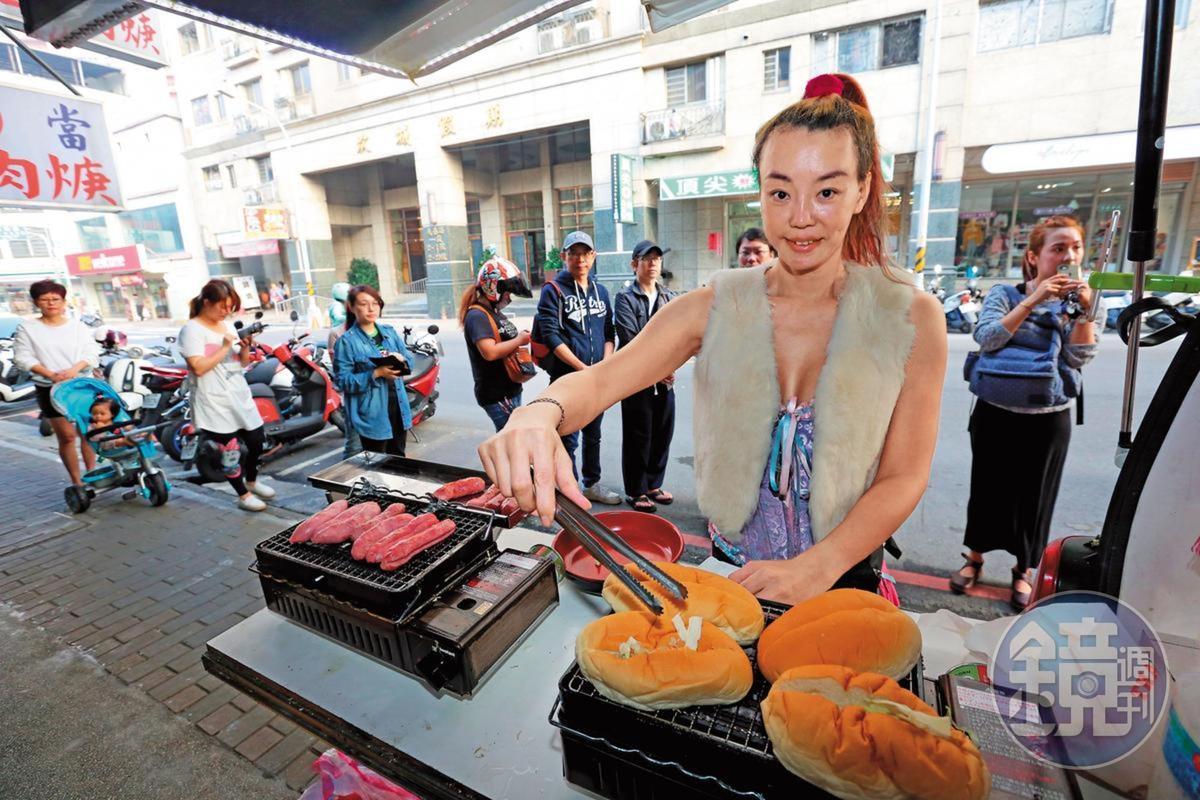 法拉利姐賣黑鮑魚香腸曾經受到粉絲歡迎,但也是黯然收攤。(資料照)