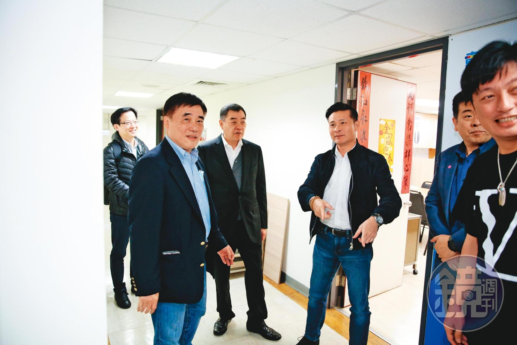 郝龍斌力拚在台北市大本營勝出,2日低調拜會市議會,再度爭取支持。