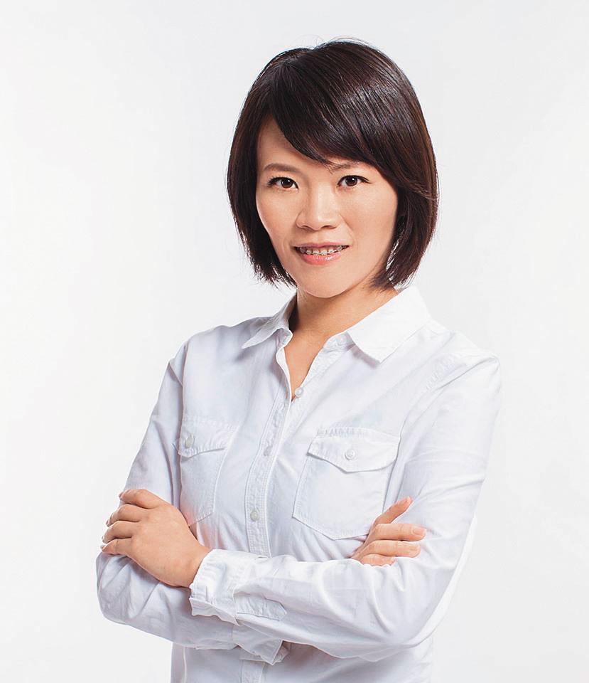 台北市議員簡舒培痛批柯文哲，合併北市警文山一、二分局是罔顧地方權益。（翻攝簡舒培臉書）