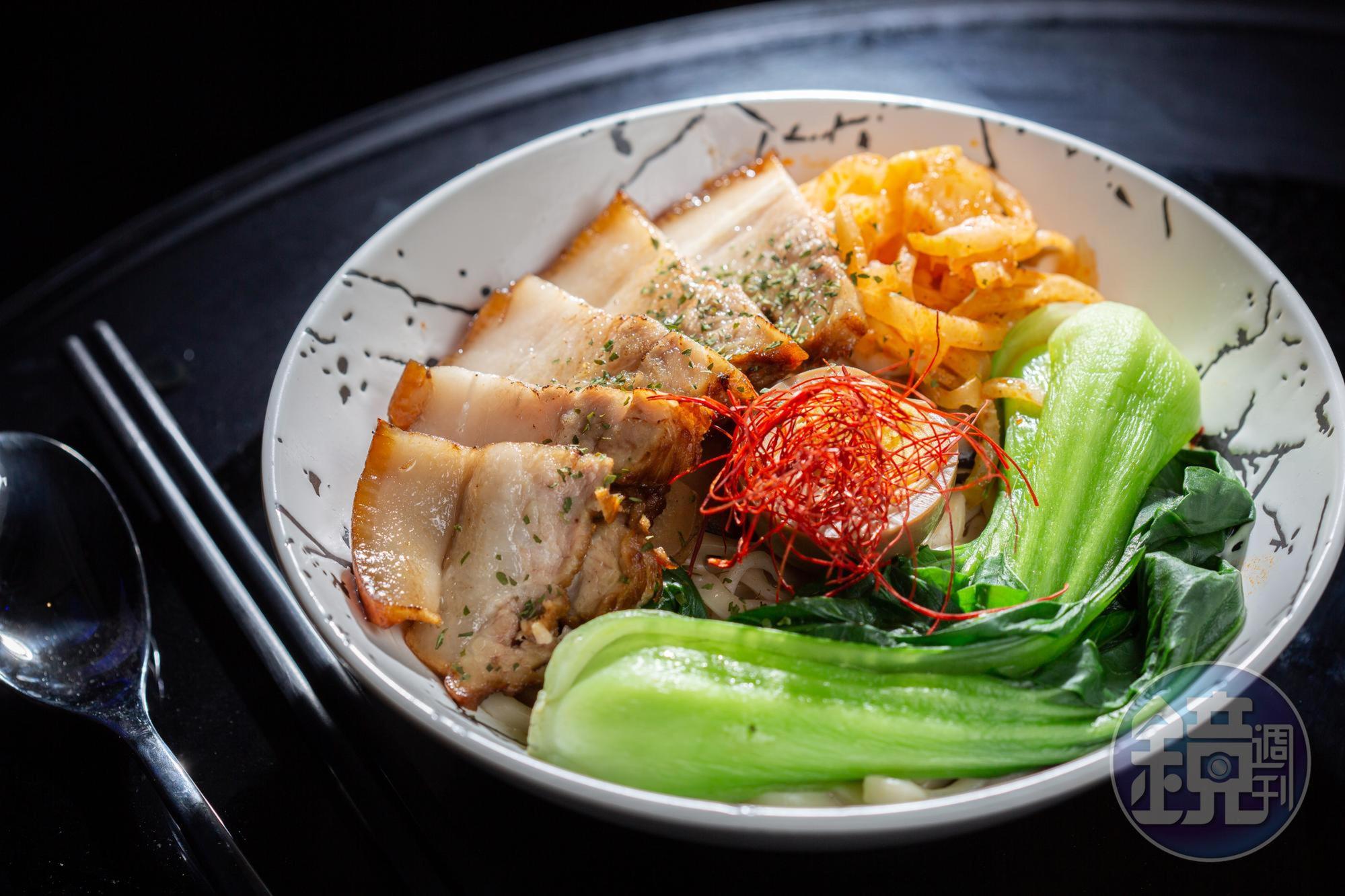 「四川燒肉撈麵」香麻惹味，和茶酒送作堆，完全合理。（380元／份）