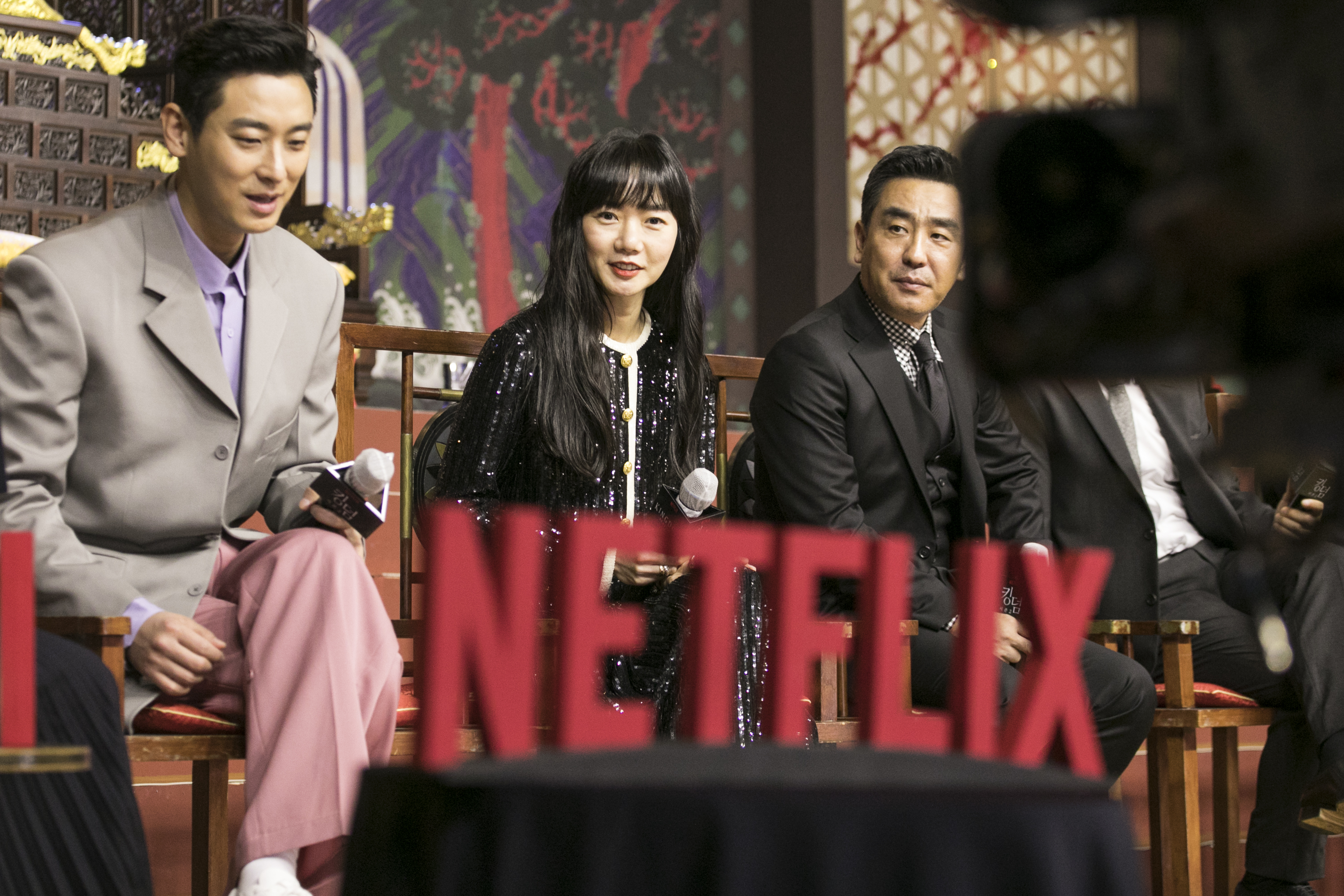 《李屍朝鮮》第二季共6集，將於3月13日下午4點於全球190個國家上線。（Netflix提供）