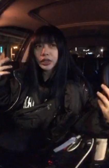 林吟蔚開直播描述在西門町遇到色狼的經歷。（翻攝自林吟蔚臉書）