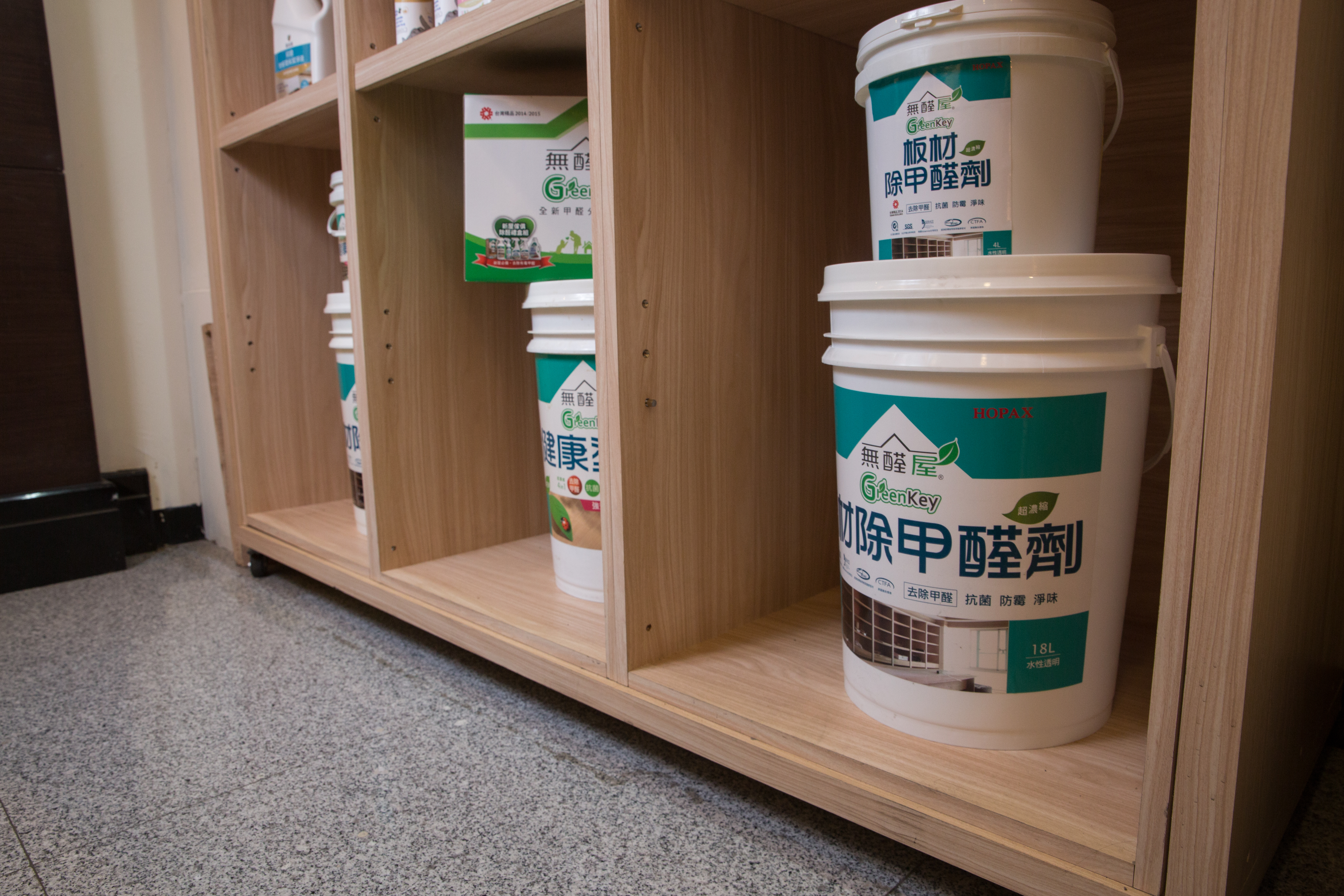 10年前民眾對甲醛的威脅性較無感，聚和國際「無醛屋」剛推出時，團隊花費大量心力資源教育市場。