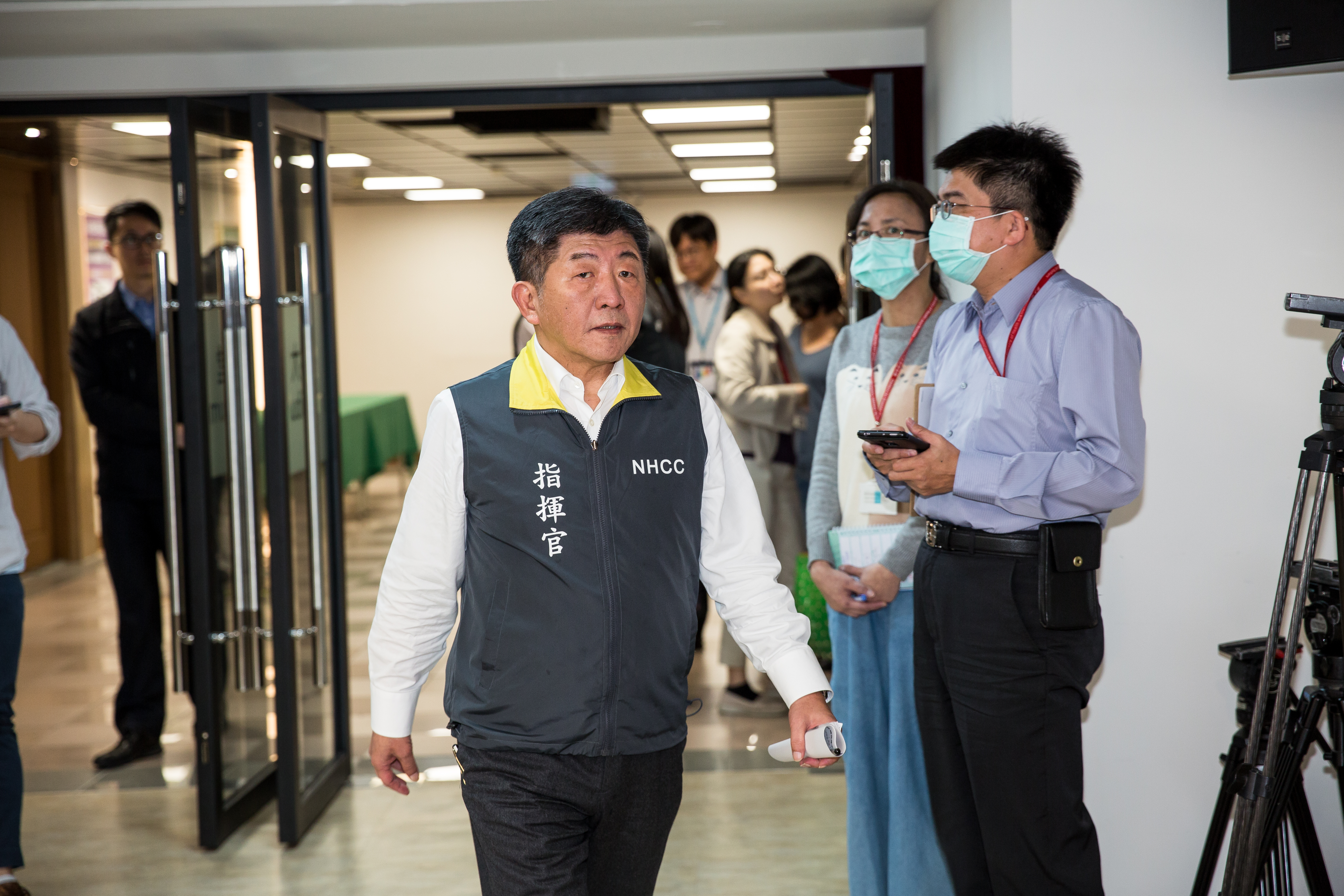 針對專家擔優在醫院陪病者恐成台灣防疫漏洞，陳時中則回應強調，有時候陪病有其需要，日子還是要好好過。（本刊資料照）