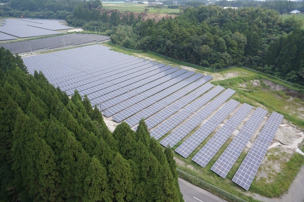 吳如森過去先到日本發展太陽能事業,看好台灣綠能商機,4年前返台布局。(恆利能源提供)