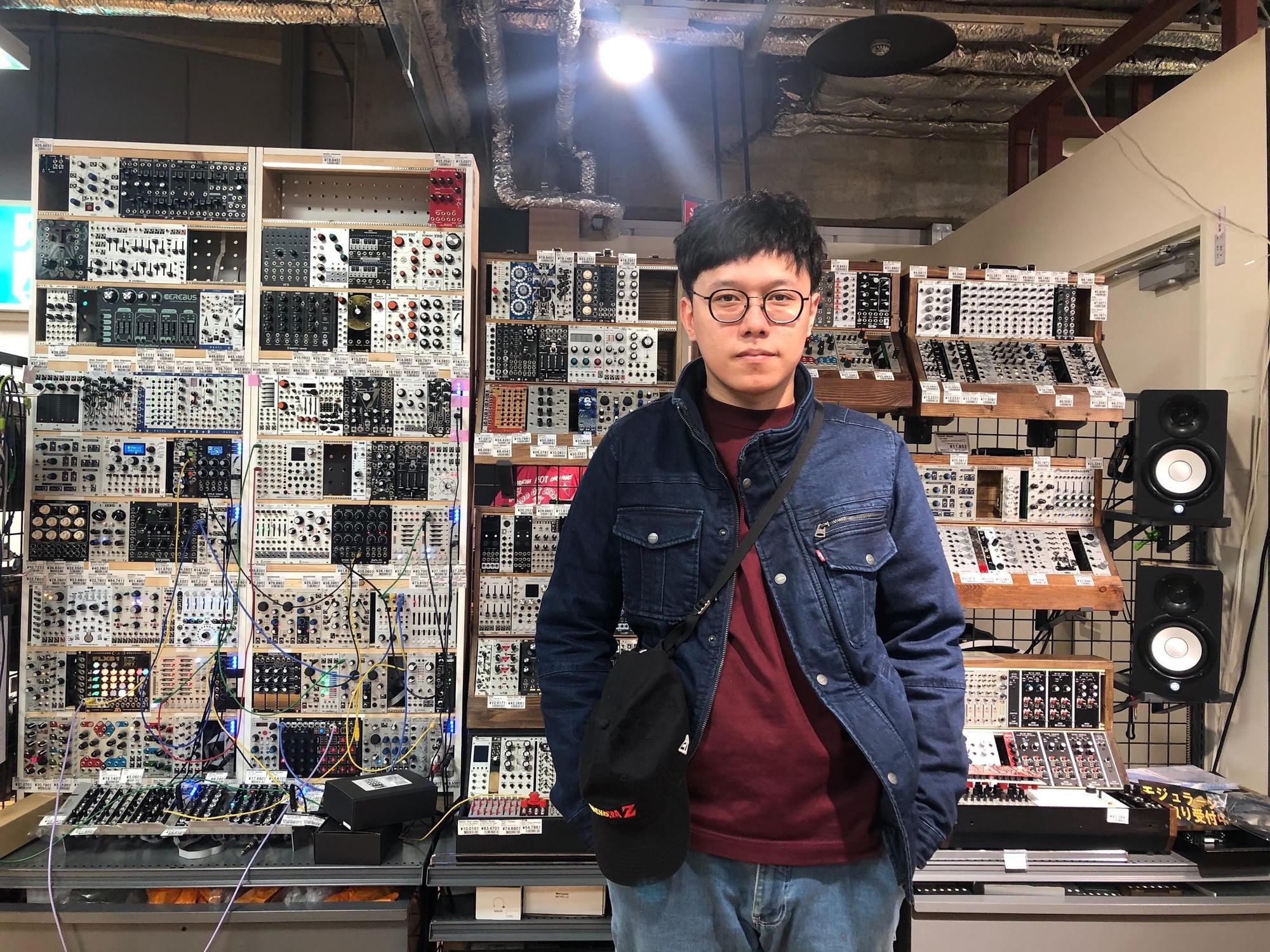 陳鈺羲決定將創作的〈不曾回來過〉等作品，全數上架IPMB銀行。（陳鈺羲提供）