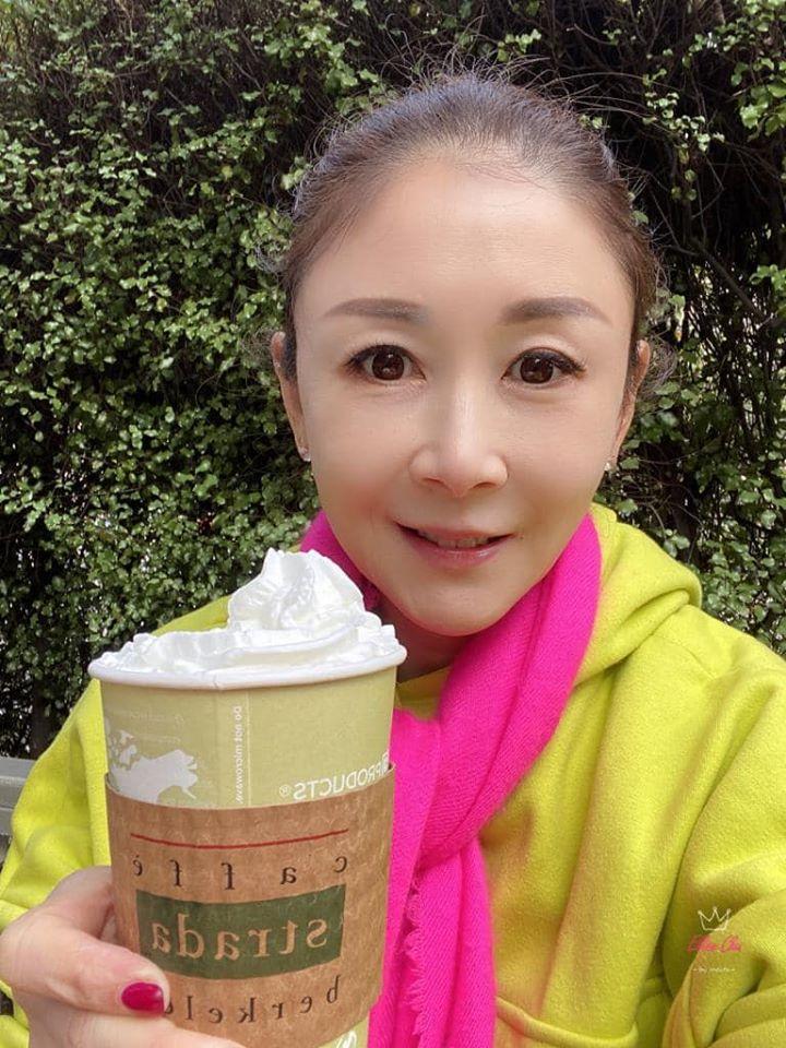 活動女王曲艾玲也曾開班教親子教養課。（翻攝曲艾玲臉書）