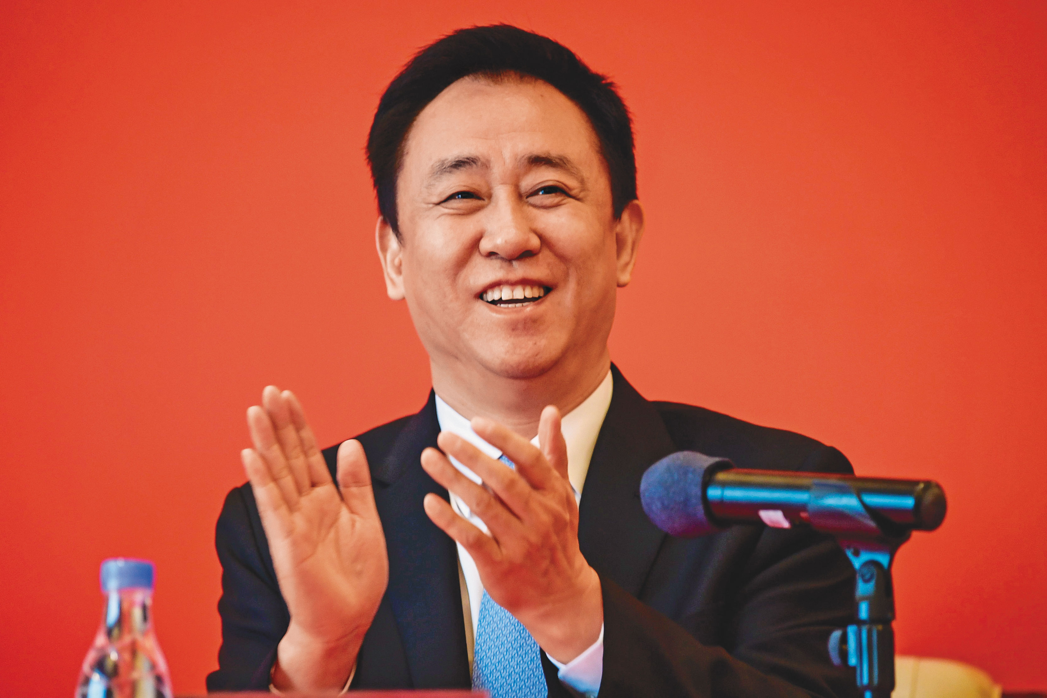 恆大老闆許家印個性敢衝,也讓恆大負債比高達8成。(東方IC)