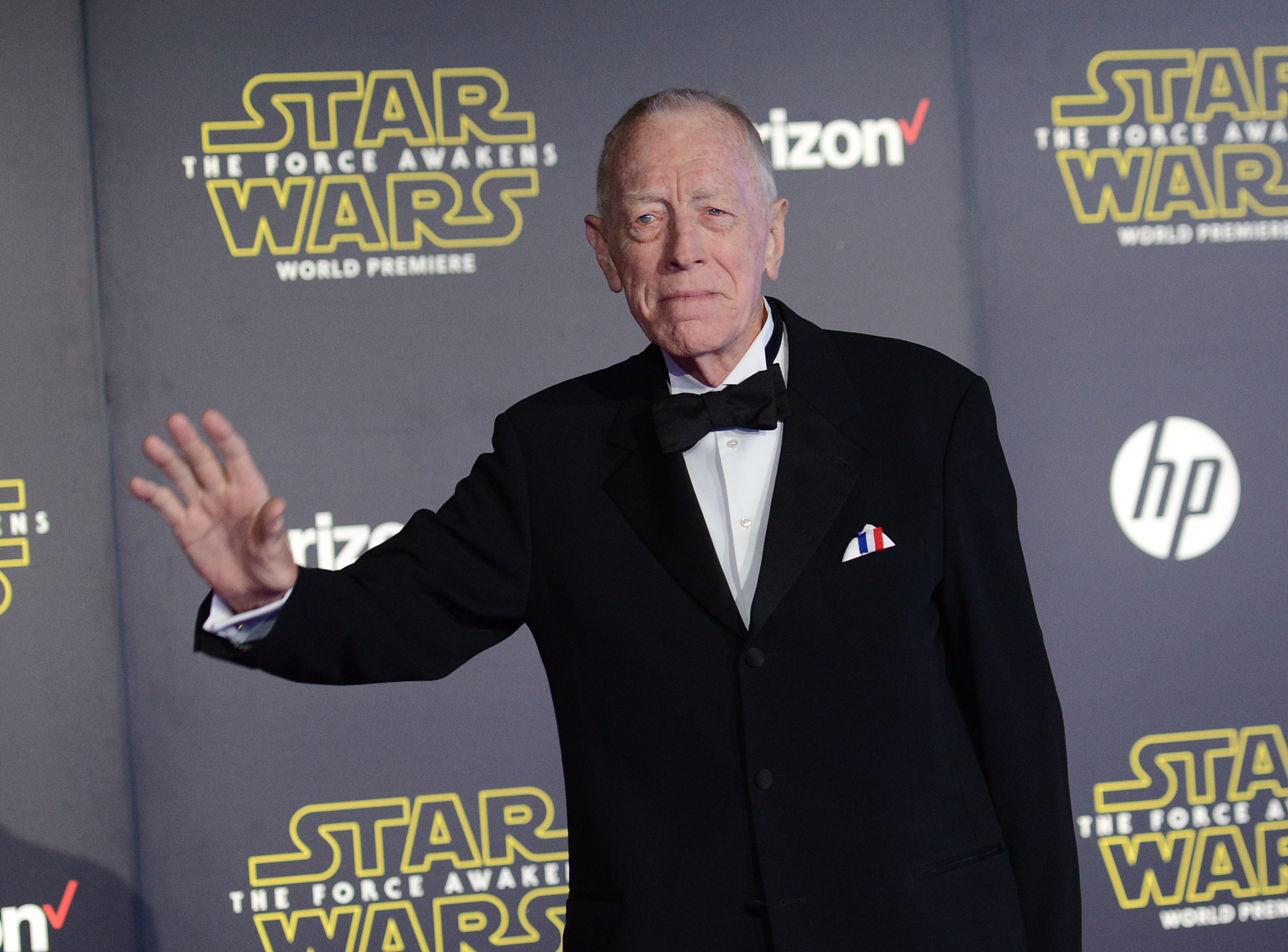 恐怖片《大法師》的「墨林神父」麥斯馮西度前日逝世，享壽90歲。（東方IC）