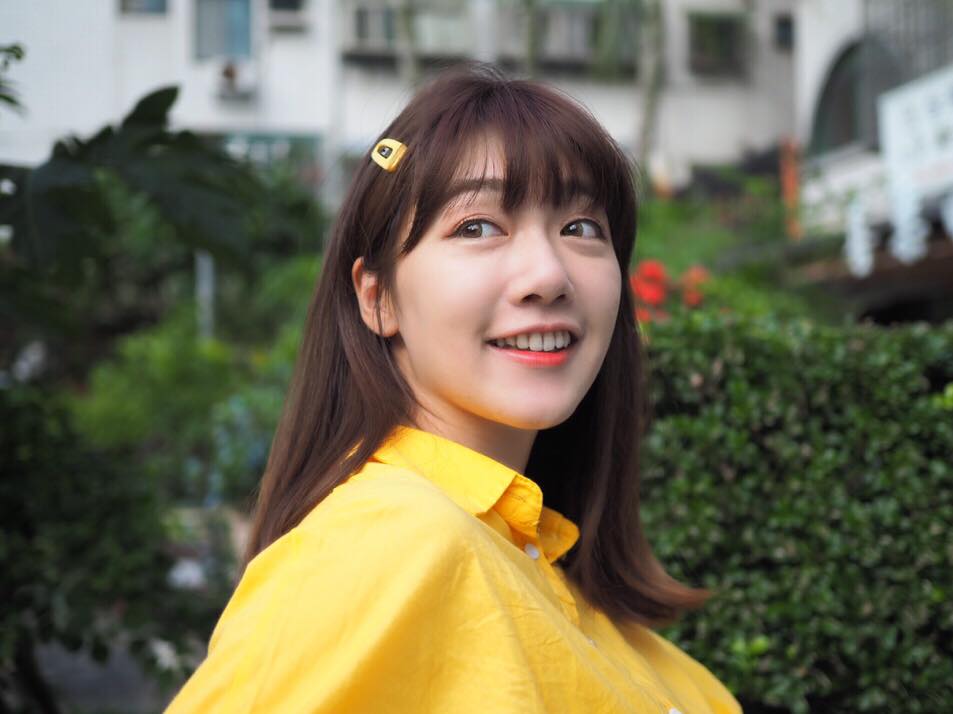 泱泱外型亮麗，出道以「小郭雪芙」爆紅。（翻攝自泱泱臉書）