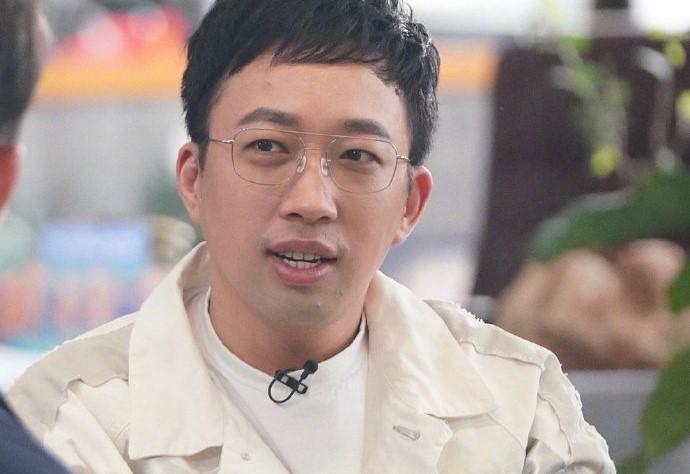 于正指有女星被偷拍勒索,讓他氣憤不已。(翻攝自于正微博)