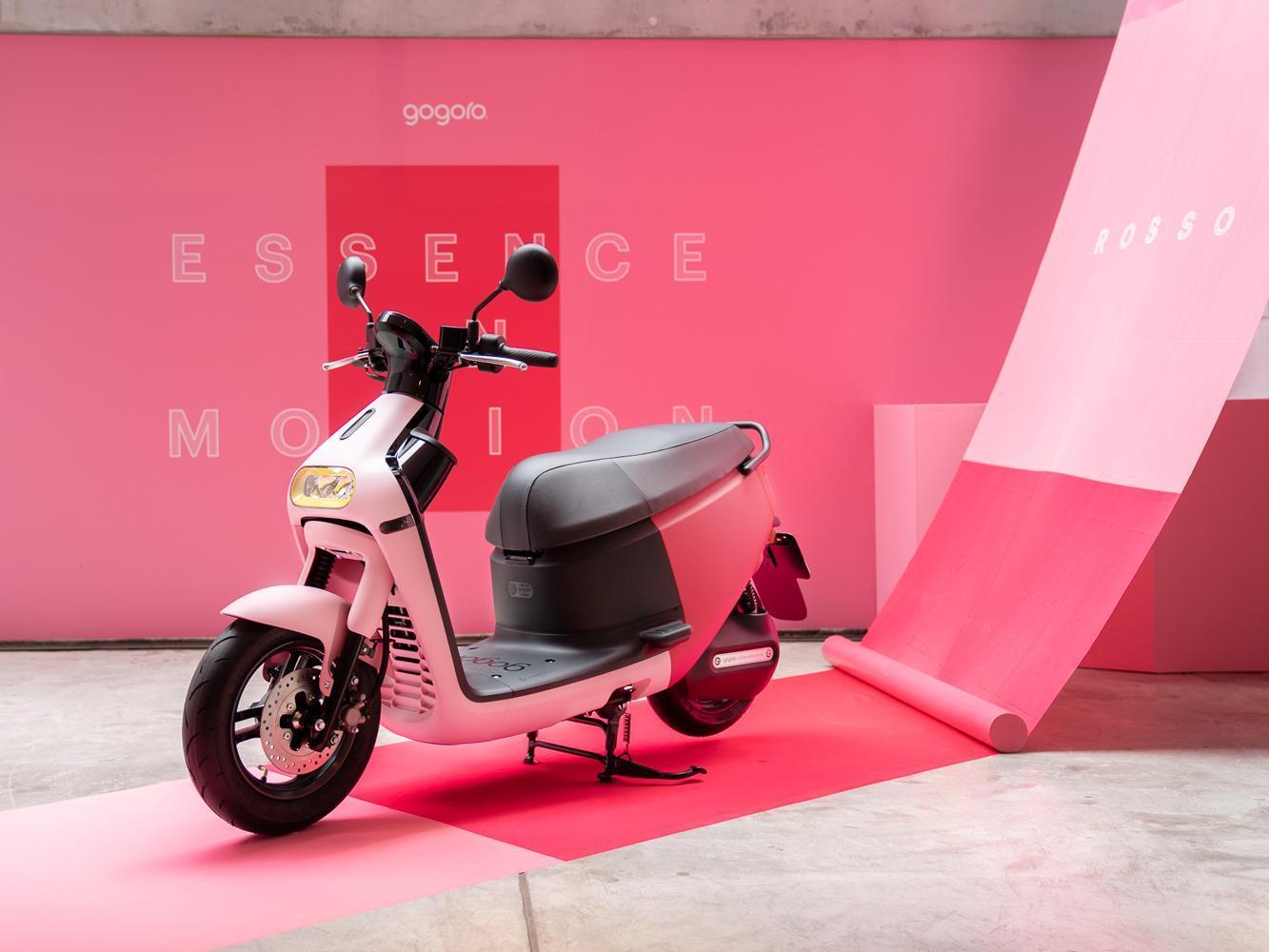 Gogoro 3 Delight 擁有漸層漸美的「ROSSO 紅」。
