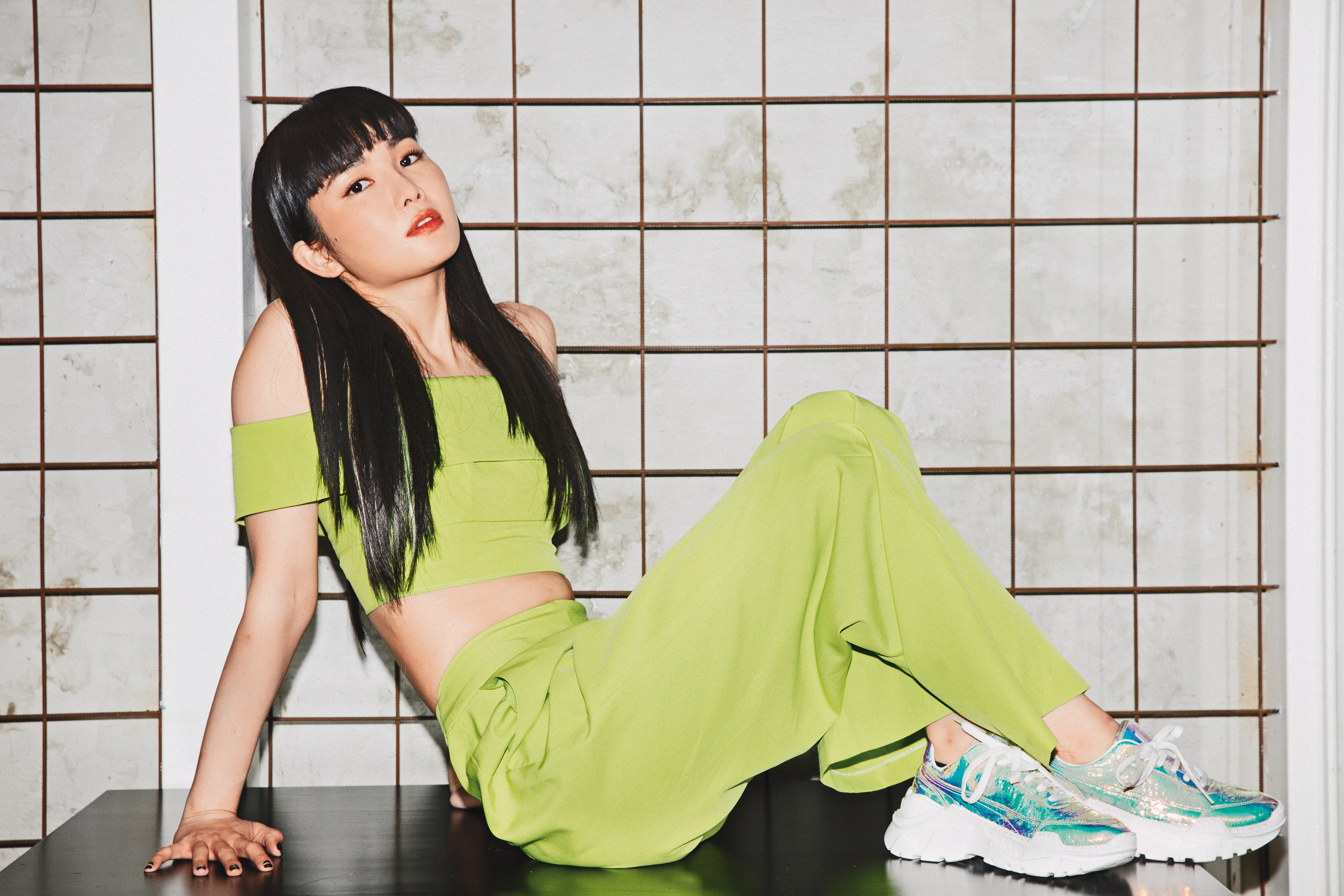 有「小謝金燕」之稱的舒子晨,小學3年級就立志要當明星,追隨最愛偶像Energy的腳步。