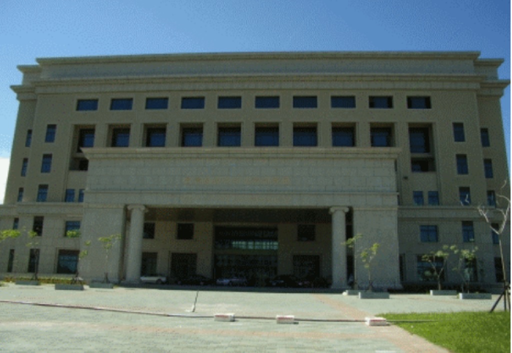 嘉義地檢署依妨害性自主罪起訴高中狼師。（翻攝嘉義地檢署網站）