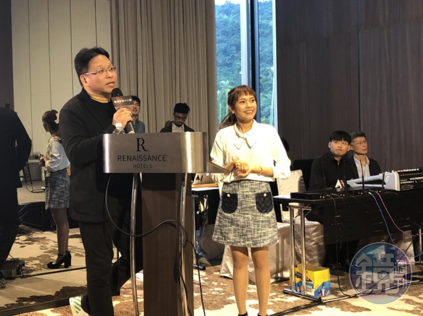 彭季康（左）將於4月正式接任台北流行音樂中心首任執行長，去年底他為推動的IPMB創作銀行舉辦發表會。