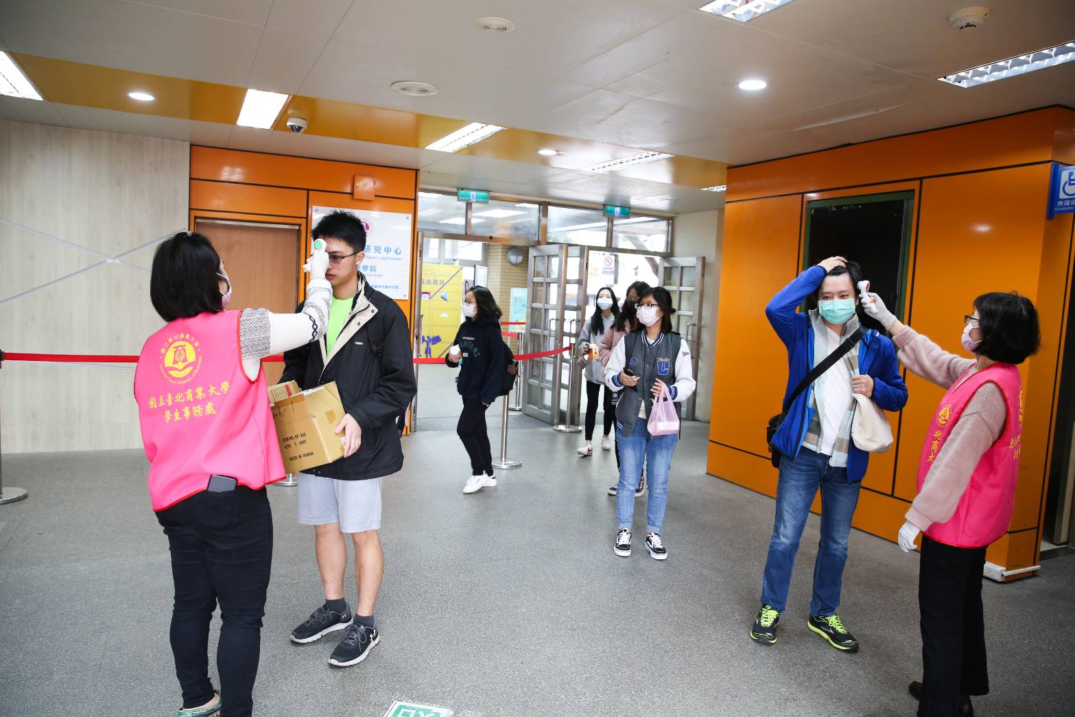 【台港星防疫啓示錄（下）】香港流行病專家：台灣風險高   檢測人數似乎不足