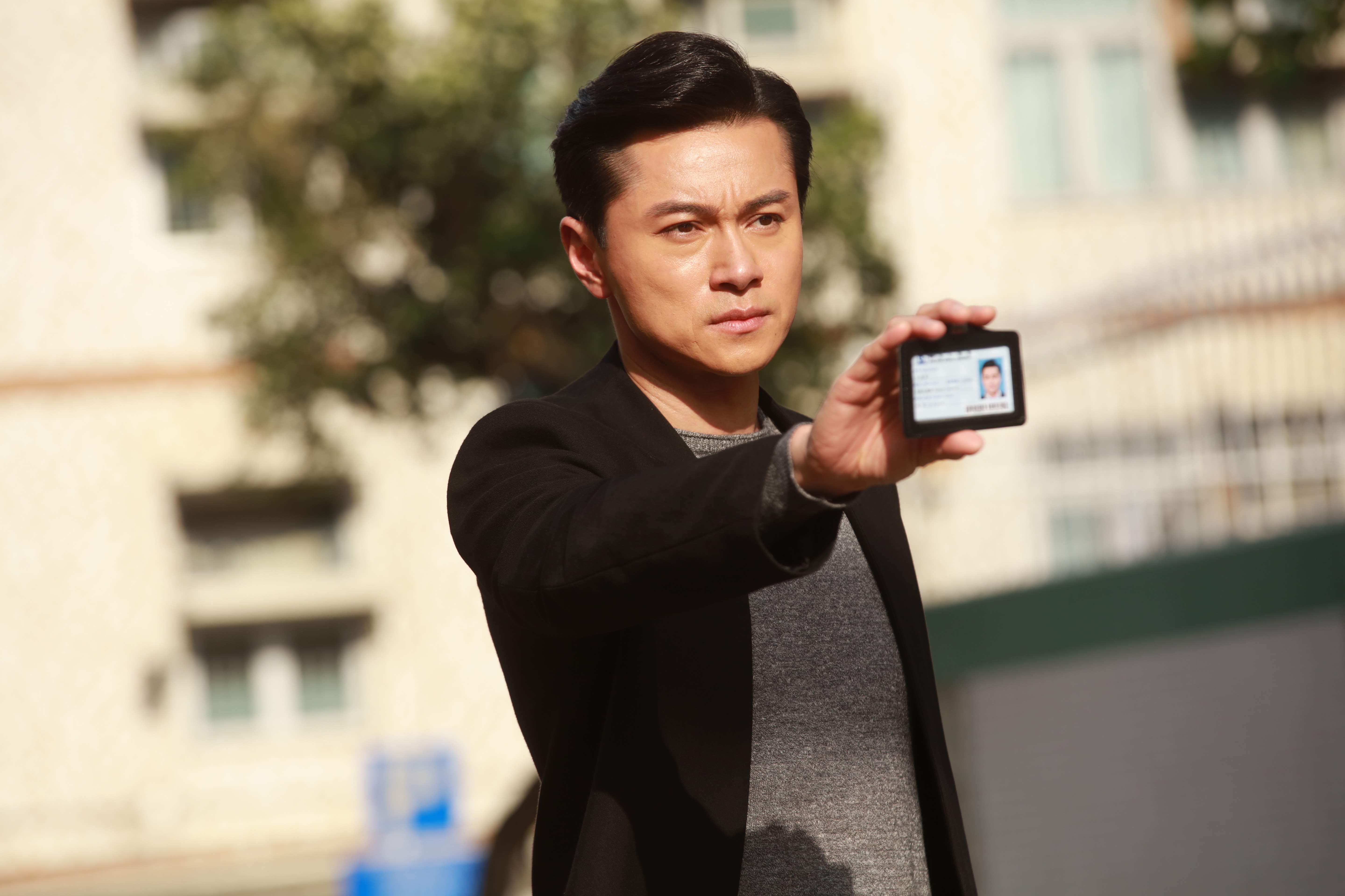《法證先鋒IV》有港版CSI之稱，黃浩然在劇中飾演許維恩哥哥。（LINE TV提供）