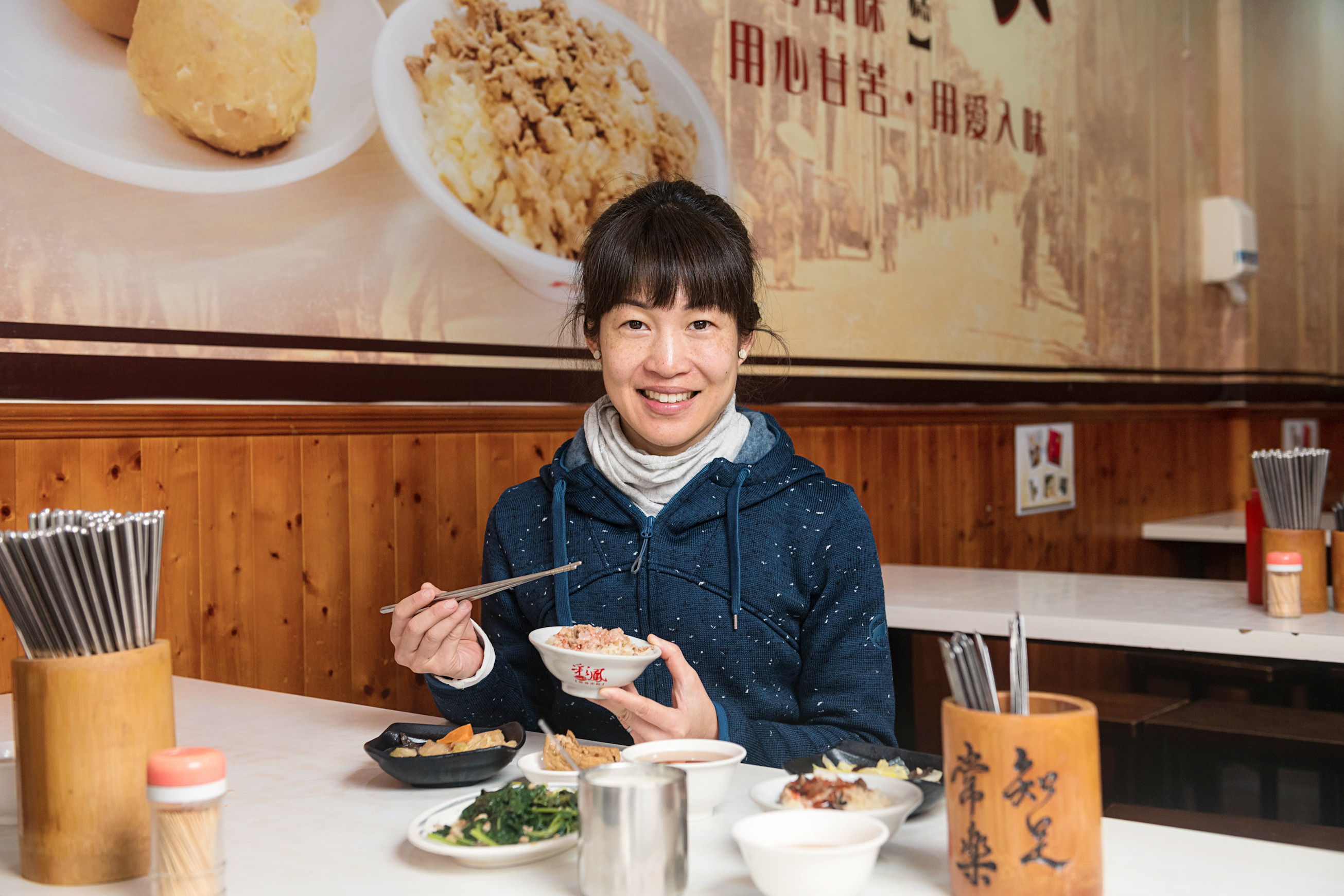威石東酒莊執行長楊仁亞（Vivian）過去雖長年旅居國外，仍有許多台中小吃回憶。