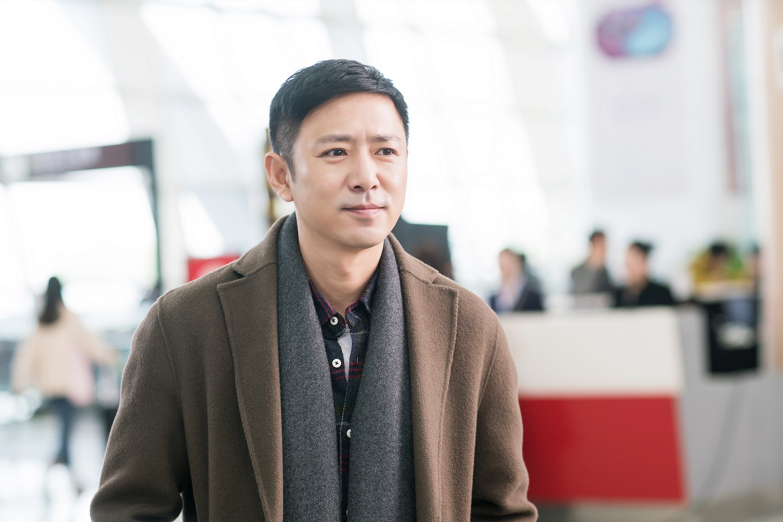 男星高鑫日前到口罩工廠做義工，獲得網友關注。（八大提供）