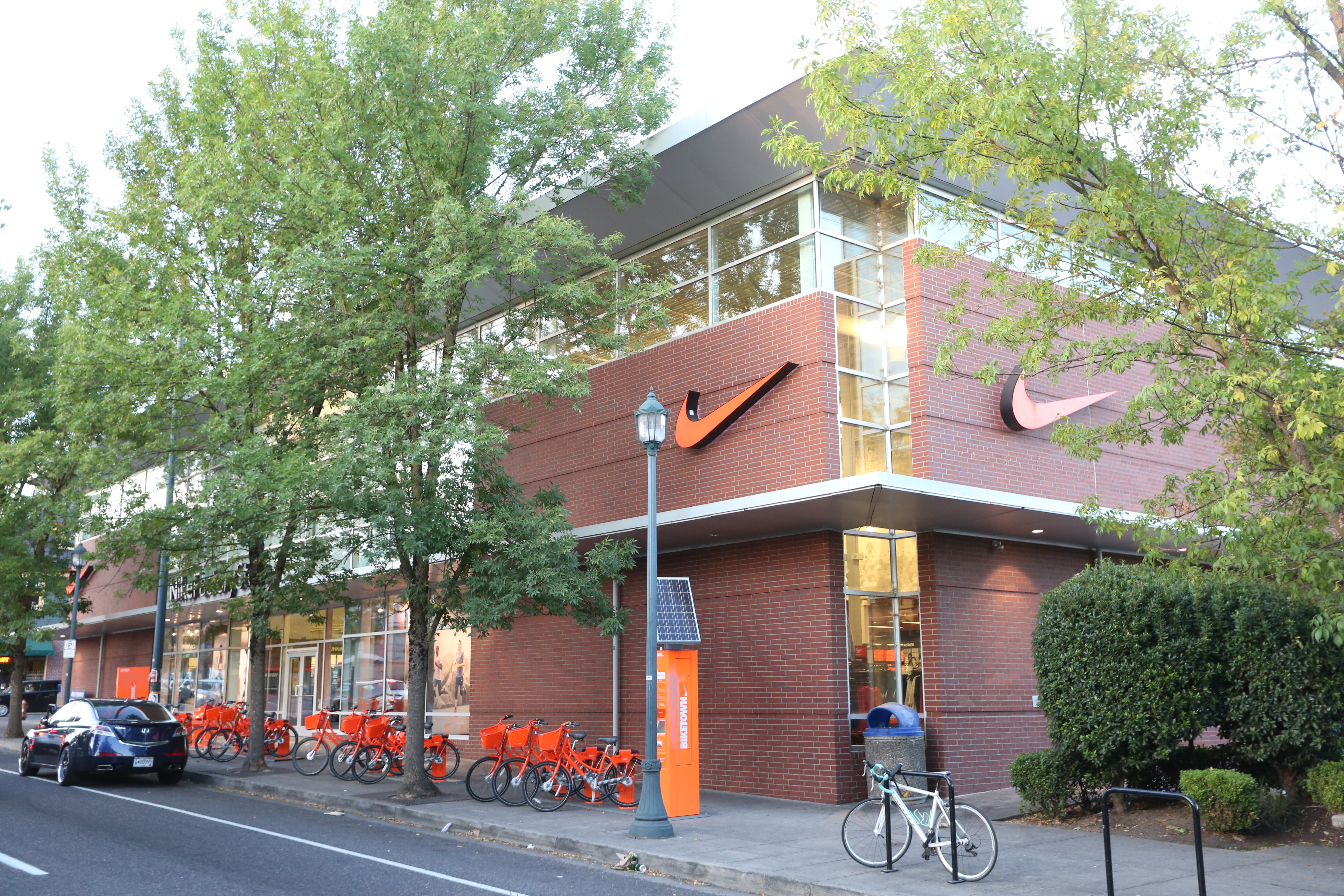 知名運動品牌Nike近日宣布停開全美以及加拿大、紐西蘭、澳洲和西歐地區所有官方門市，直到3月27日。（示意圖）