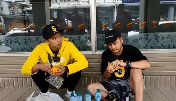 KID（從左至右）、小鬼錄《綜藝玩很大》，時隔1年再度合體。（翻攝自《綜藝玩很大》臉書）