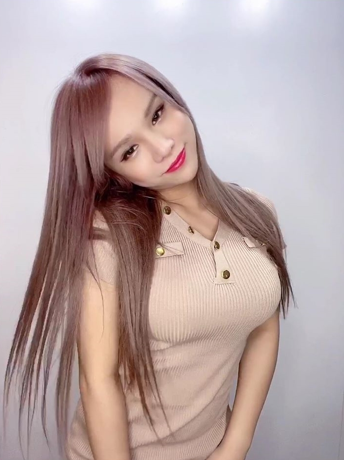 小A辣取消泰國變性,難掩失望之情。(翻攝自小A辣臉書)