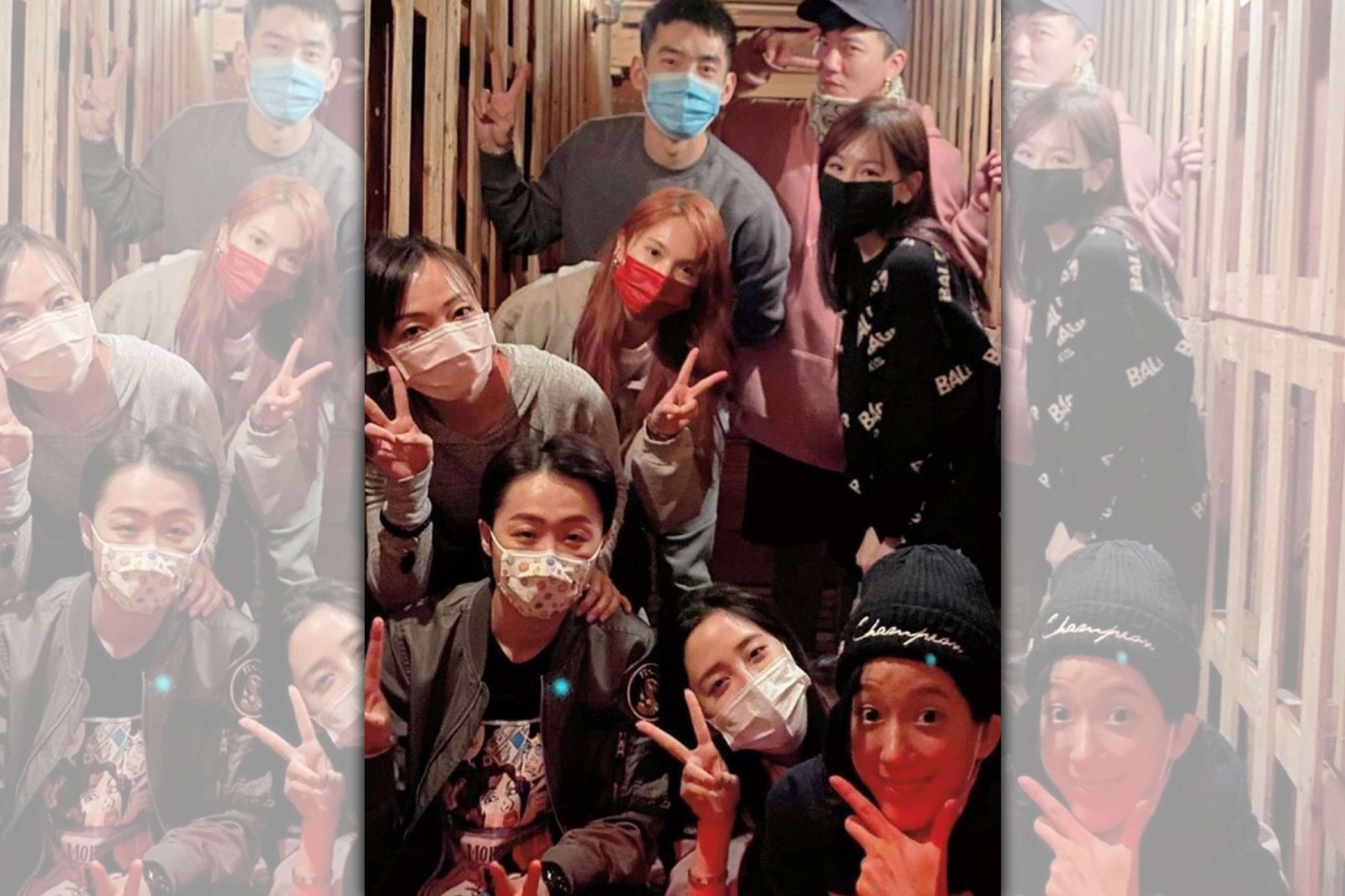 楊丞琳（左排由前往後數3）和新婚嬌妻孟耿如（右下1）、好友王心凌（右上2）、張書豪（左上1）及歐陽妮妮（右下2）等都一起玩密室逃脫。（翻攝自楊丞琳IG）