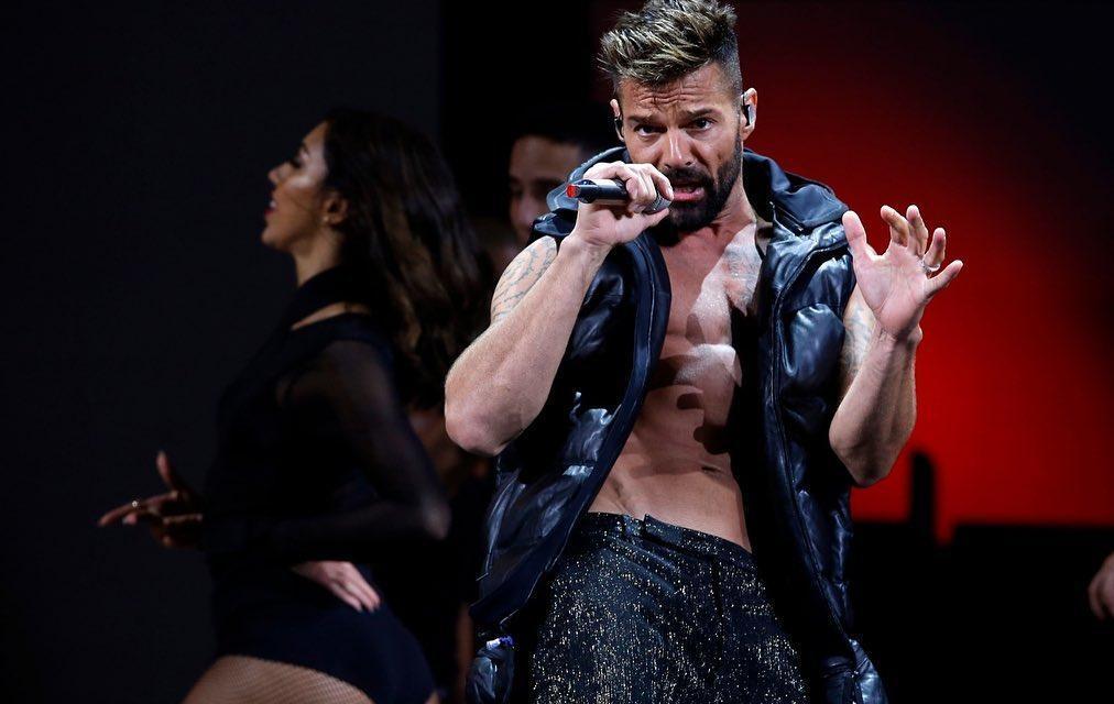 拉丁天王瑞奇馬汀在推特大讚台灣防疫做得很好。(翻攝Ricky Martin Instagram)