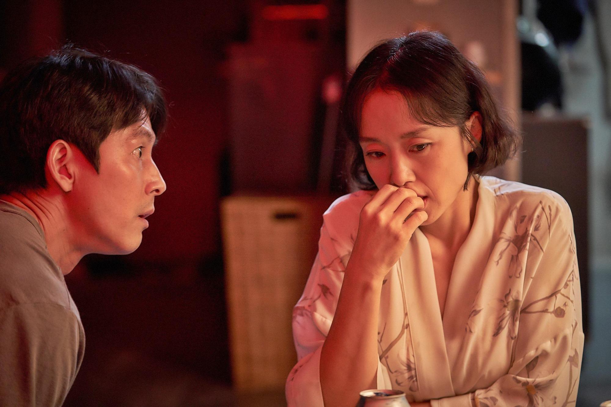 鄭雨盛與全度妍這2位韓國青龍獎影帝影后首度合作，鄭雨盛更是為了全度妍才願意接下該片。（双喜提供）
