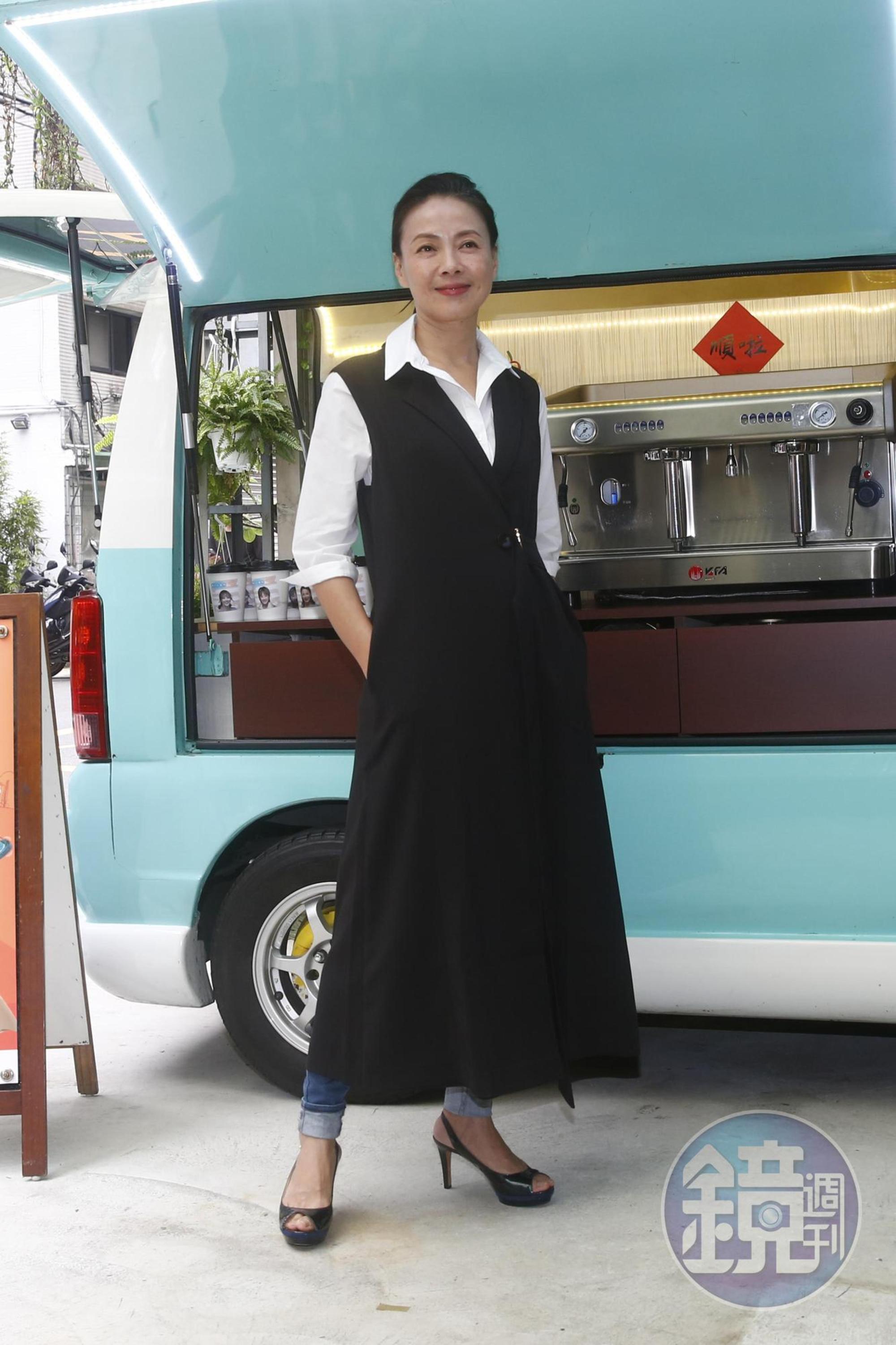 柯淑勤因為拍溫泉戲導致身體不舒服,在急診室乾嘔時嚇壞其他病患。