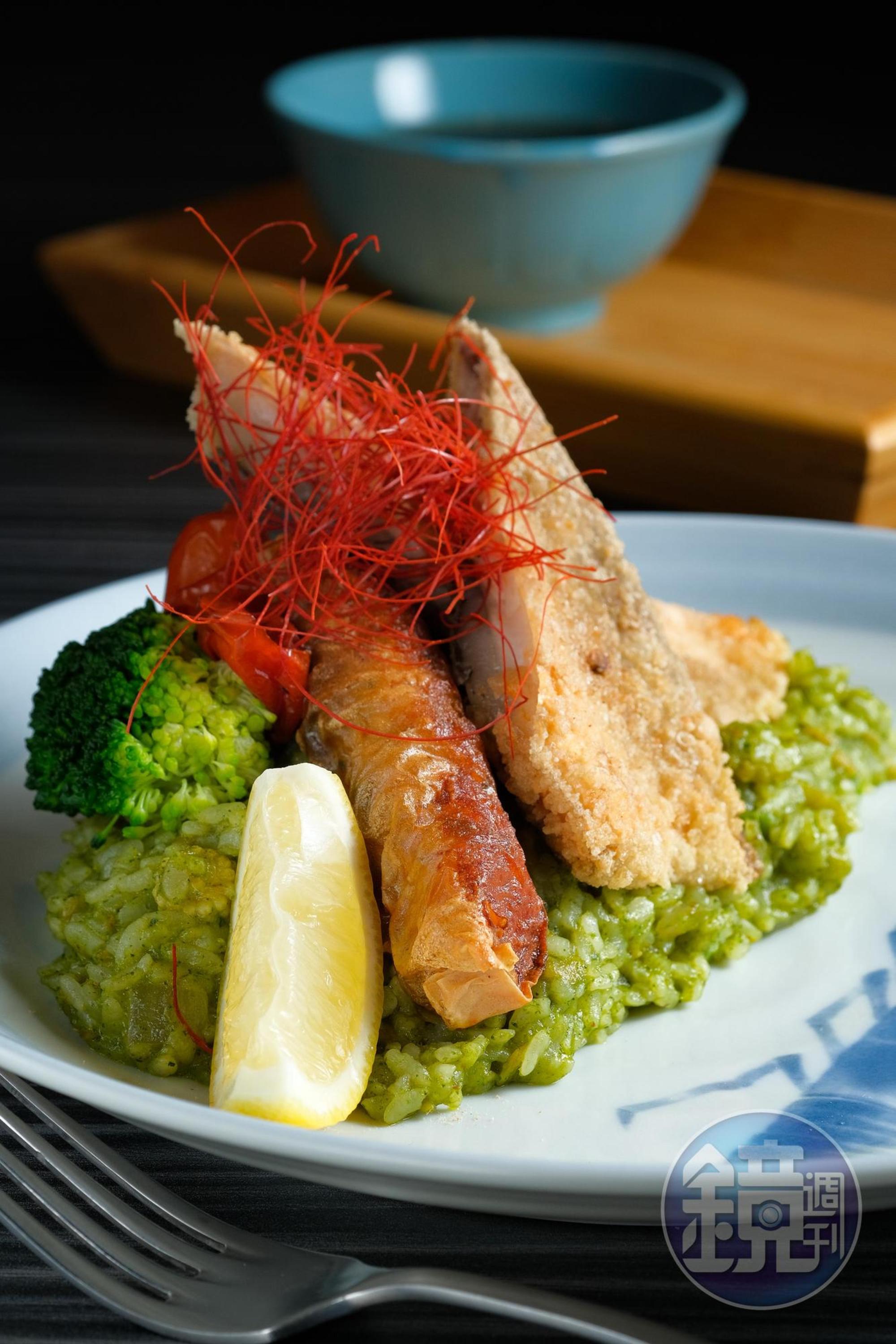 「迪化永樂市場虱目魚蝦捲青醬燉飯」以台灣有名的小吃食材結合西式燉飯,還附一碗迪化街老藥鋪黃長生中藥例湯。(430元/份)