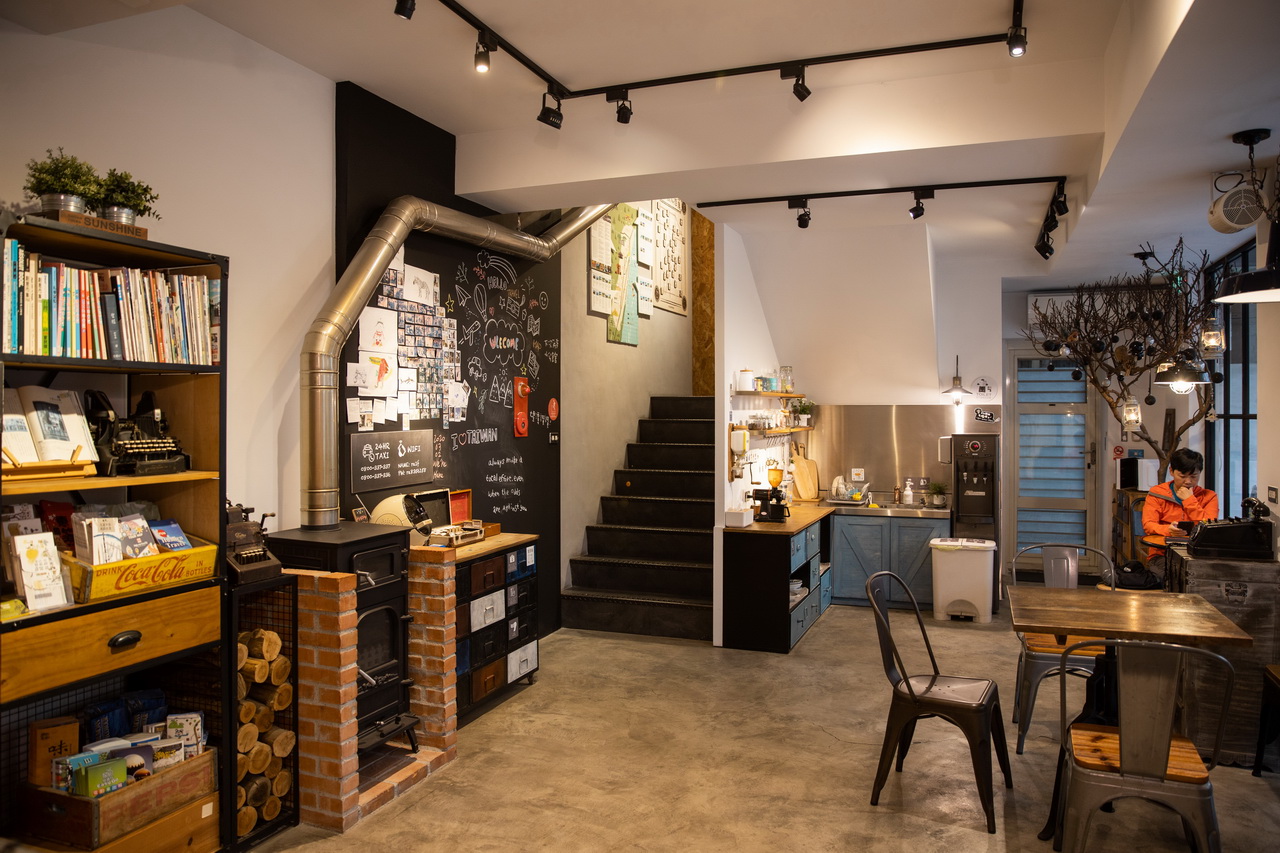 「仁愛小公館」的公共空間帶著文青質感。