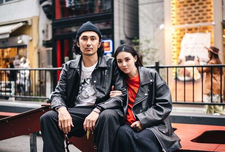 歐陽靖與先生RK（左）相戀5年，對方是很喜歡台灣的日本人。（翻攝自歐陽靖臉書）