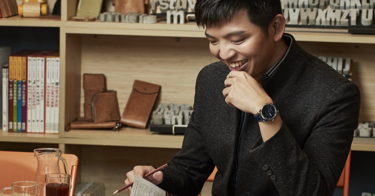 張良伊現於國際NGO組織350.org擔任亞洲區管理總監。