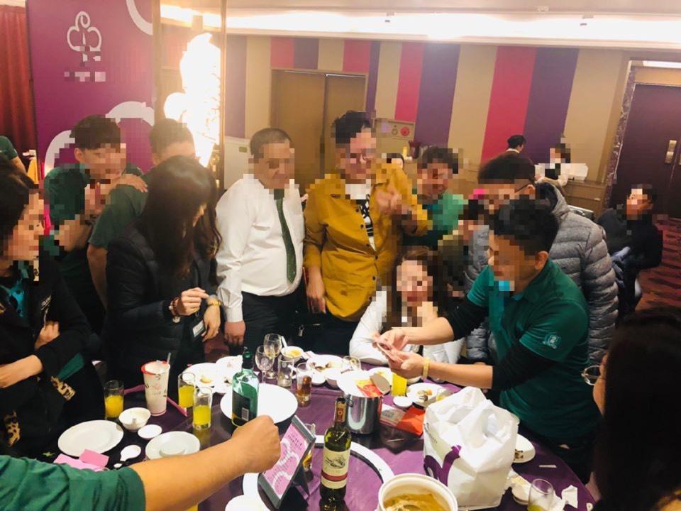三重在地某知名建商W姓小開表面風光，私下負債累累。