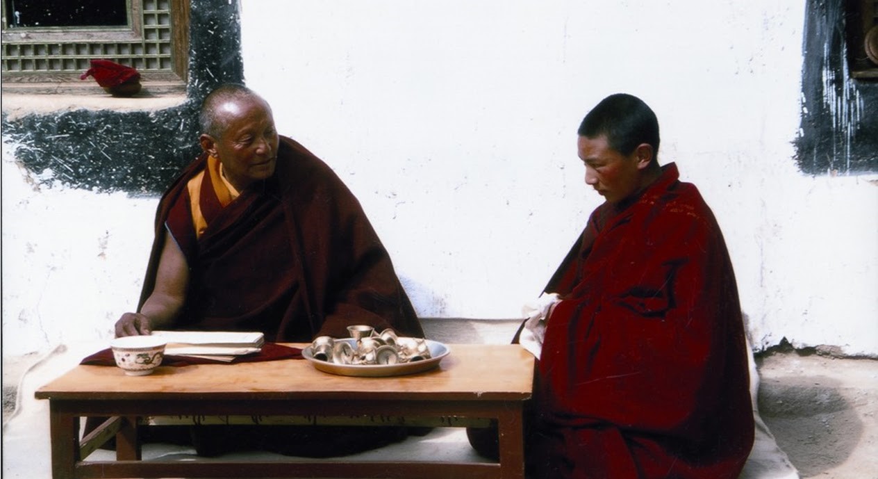 萬瑪才旦編導的《靜靜的嘛呢石》是原創劇本，後來才推出名稱近似、但內容不同的小說。（萬瑪才旦提供）