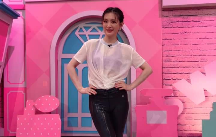 榮總剛剛發出聲明，表示劉真因為腦壓過高，藥石罔效，於3月22日晚上22時22分不幸辭世。（翻攝自劉真臉書）