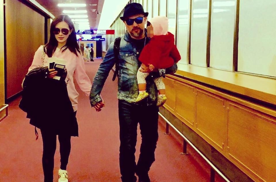 劉真離世，獨留辛龍一人照顧愛女。（圖/翻攝自劉真臉書）