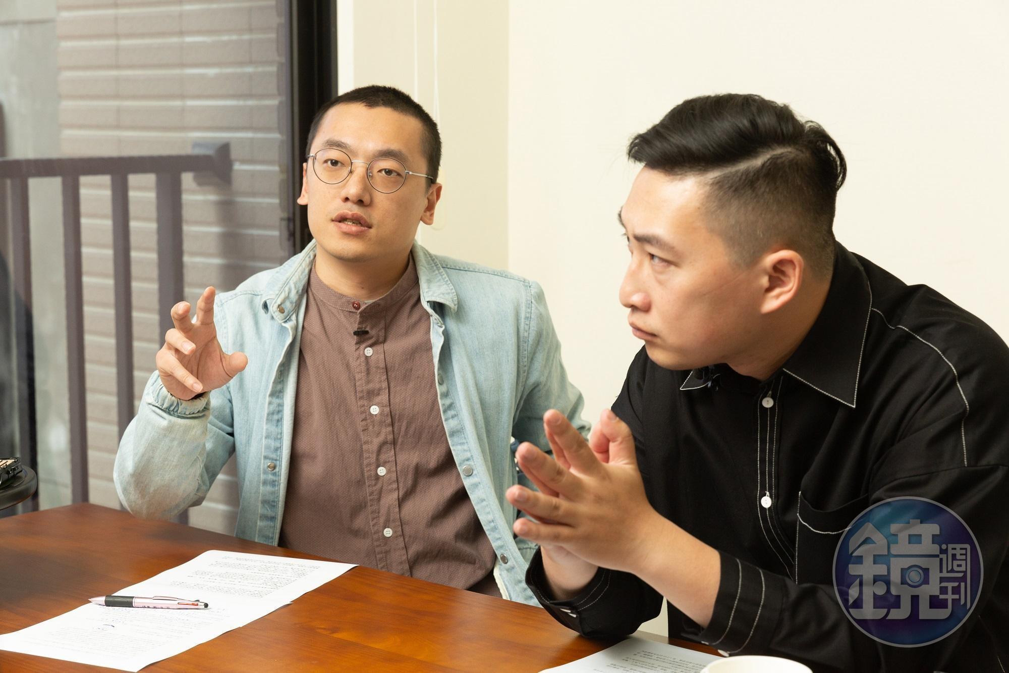 本土奇幻戲劇《妖怪人間》,由編導馬毓廷(左)、製作人張辰漁(右)兩位七年級生合作完成。