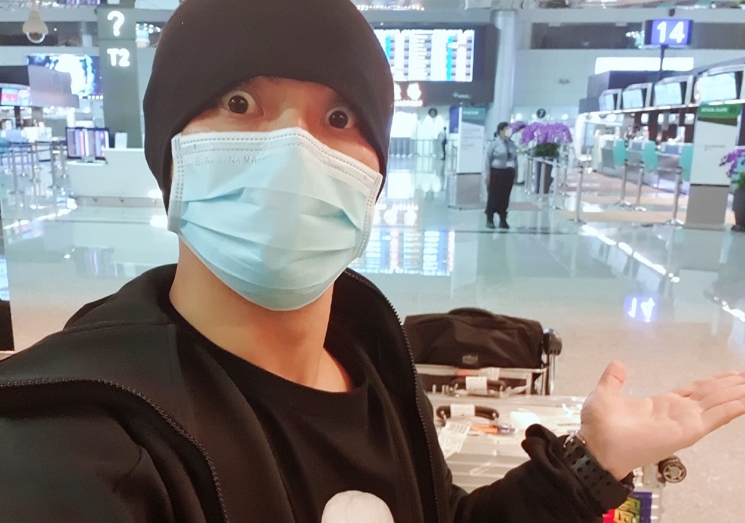 黃明志自曝當年SARS爆發時，他人正在台灣就讀大學。（圖/翻攝自黃明志臉書）