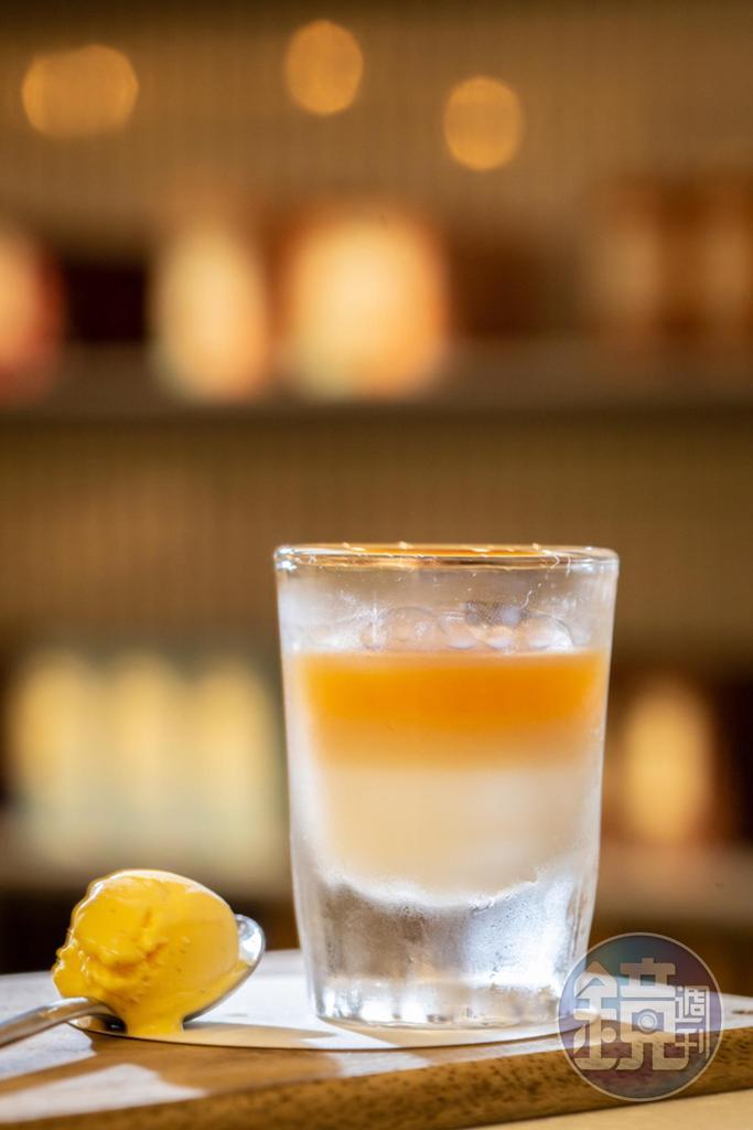 要一口乾完的「紳士品格雪茄紅茶Shot」,帶菸草、無花果⾹的成熟感。(240元/份)