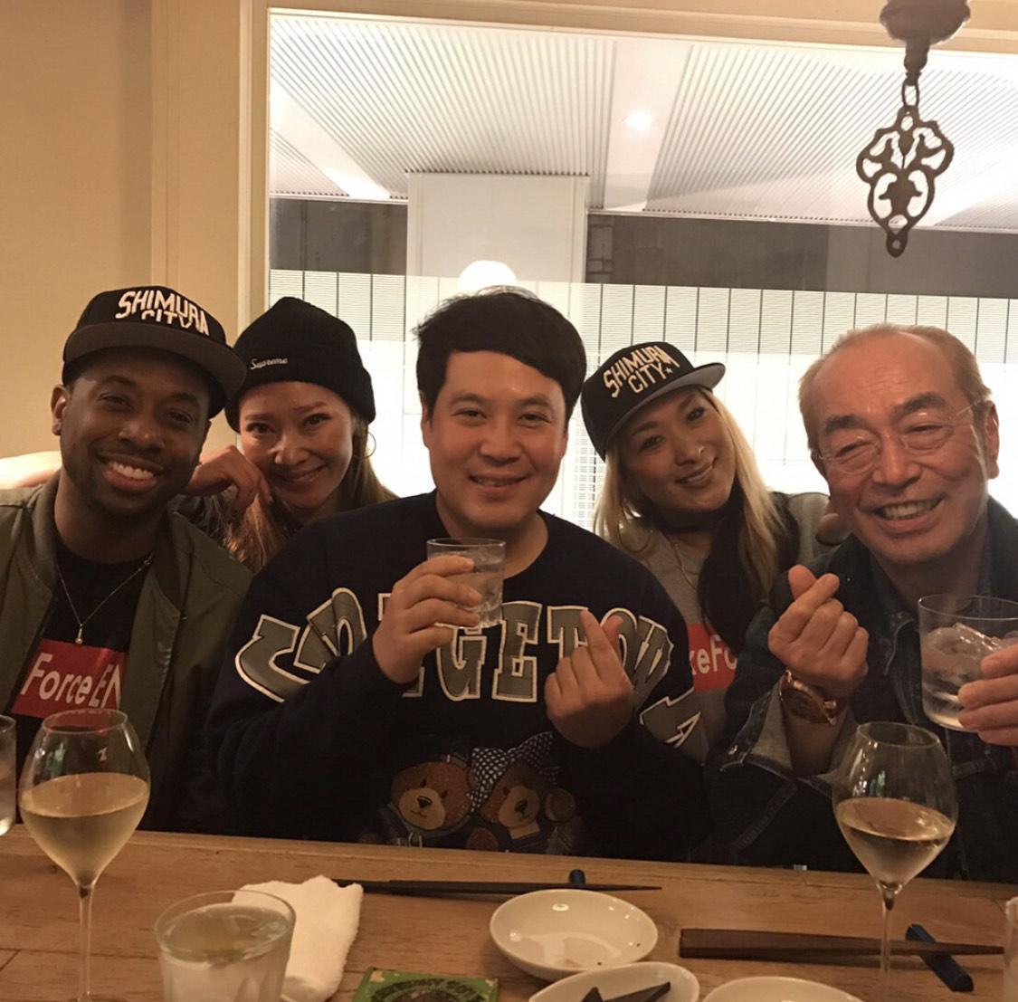 志村健喜好喝酒,喜歡演藝圈晚輩到處喝。(翻攝自志村健IG)