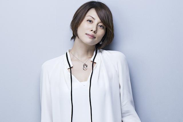 米倉涼子閃電宣布離開待了超過20年的經紀公司，原因眾說紛紜。（翻攝自朝日新聞）