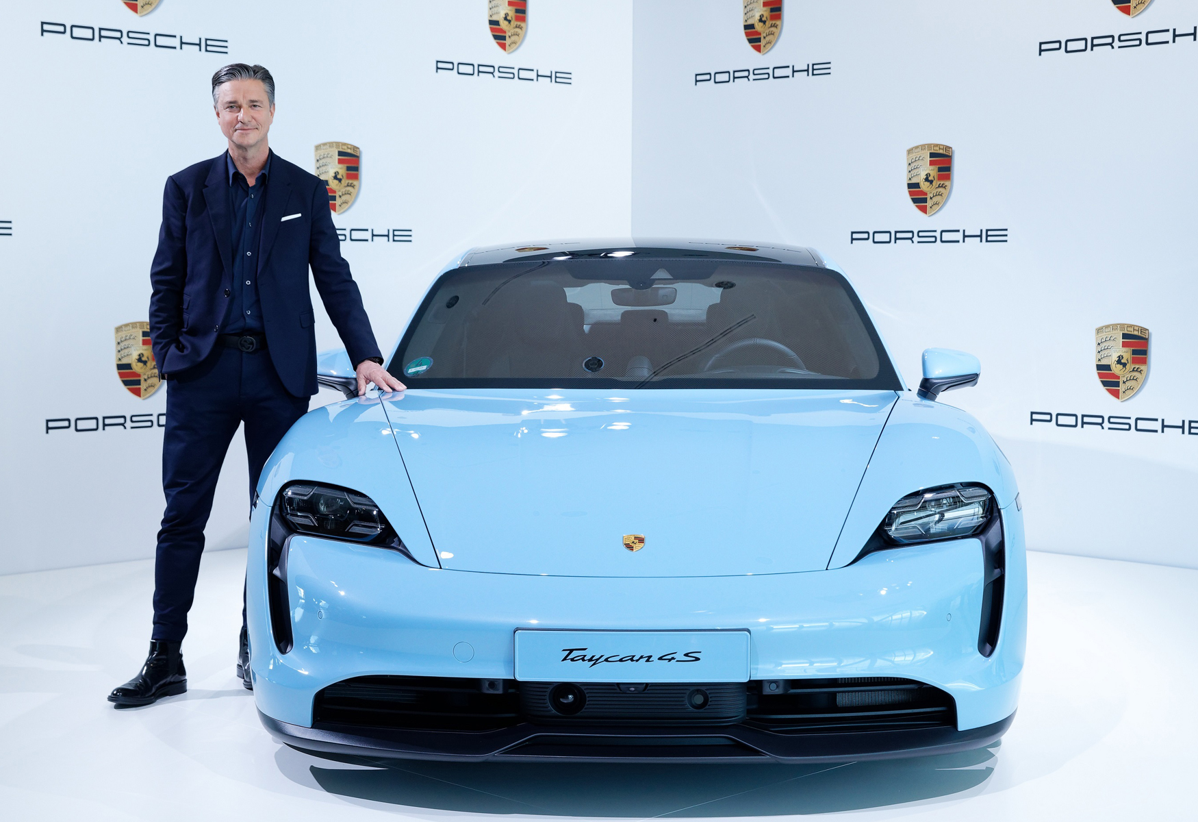 【車壇花絮】 創新、永續、卓越！保時捷電動化元年成績