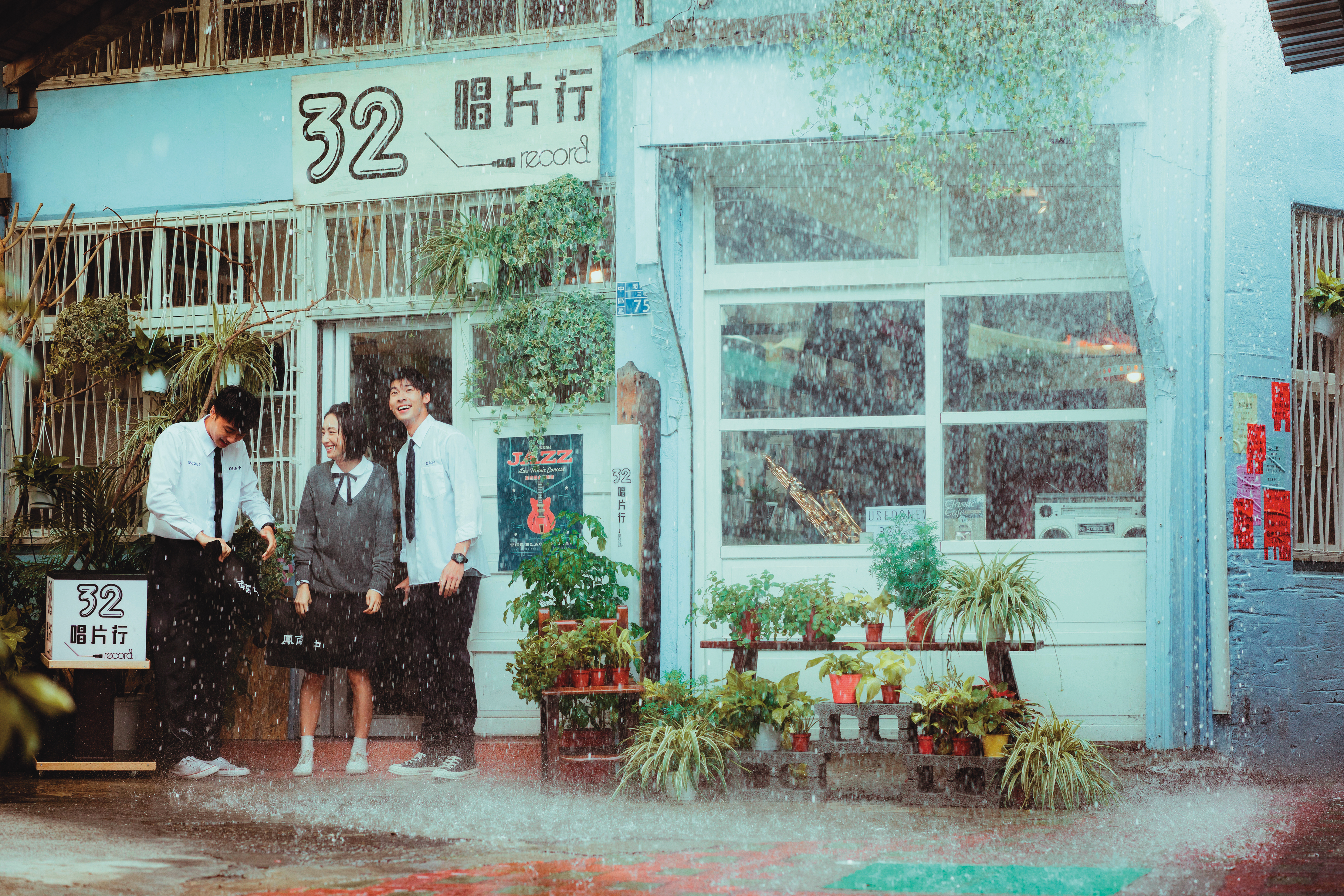 《想見你》以反轉劇情包裹青少年議題，從網路口碑帶動收視，海外版權銷售亦創下佳績。（三鳳製作與福斯傳媒提供）