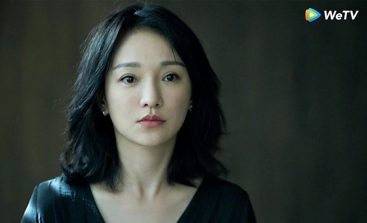 周迅演出《不完美的她》（WeTV提供）