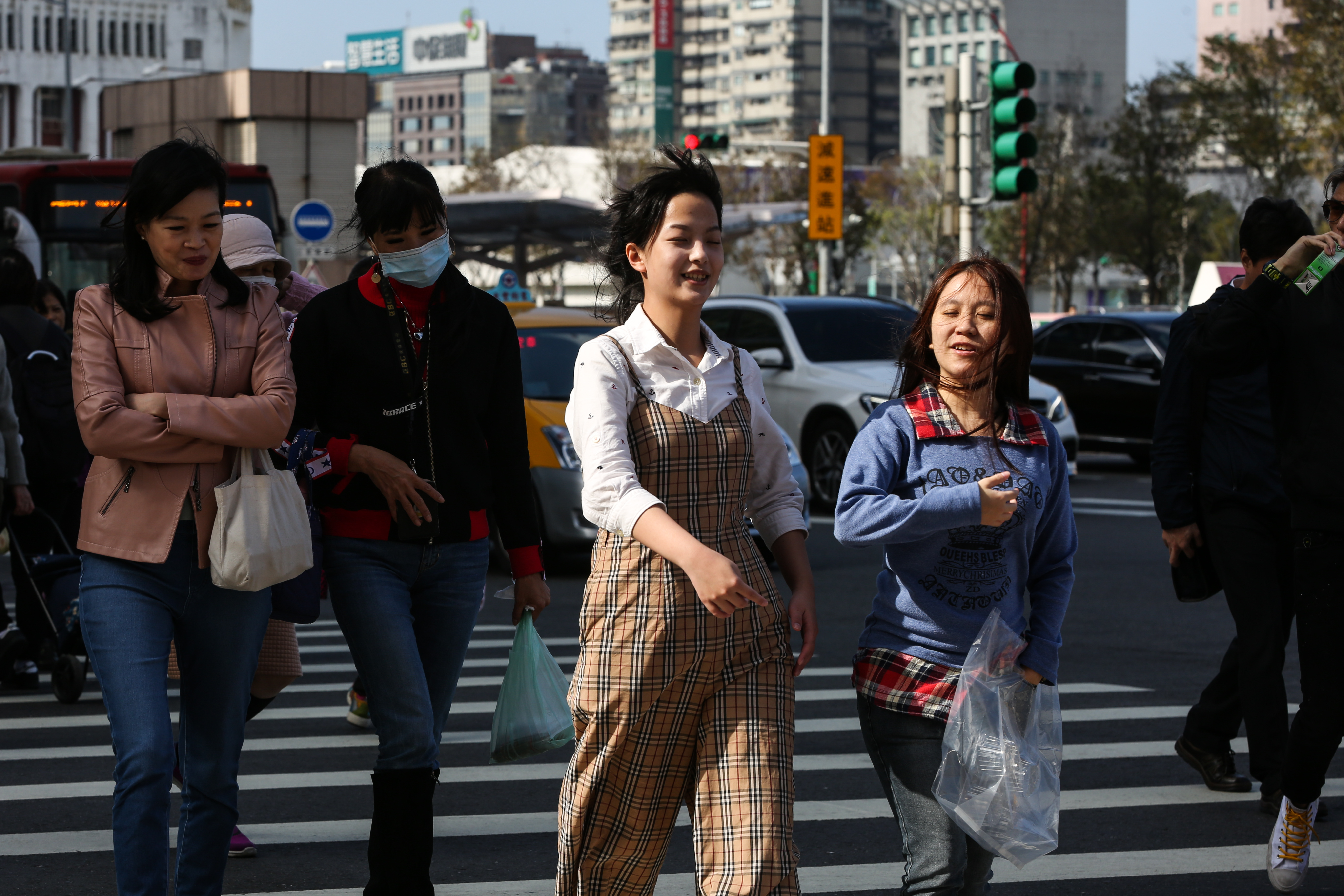 把握今明好天氣，下一波變化從週三開始，各地降雨機會增加。