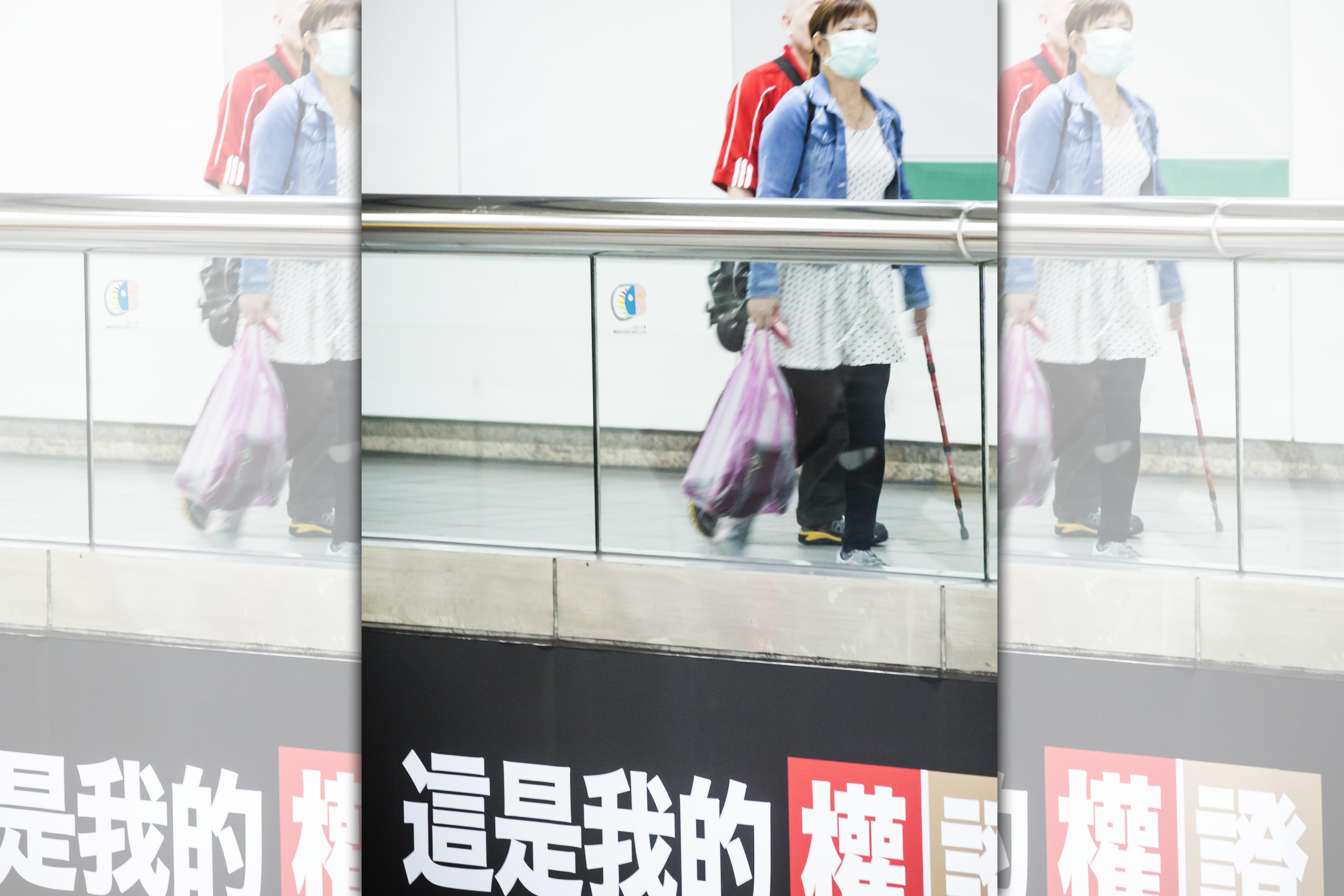 當行情看壞時，投資人如果買進指數型認售權證，就有機會在空頭市場獲利。