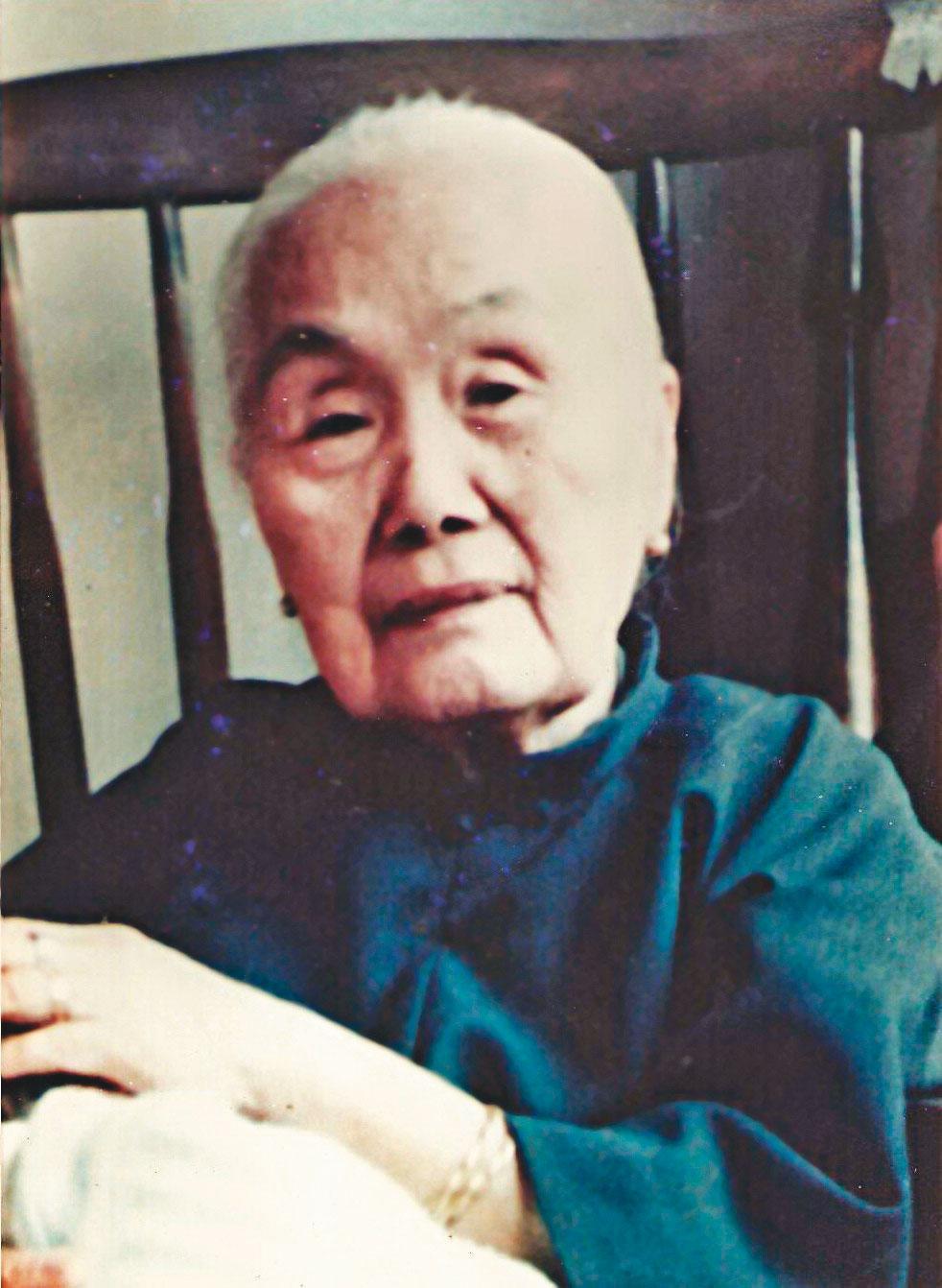 創辦人林施(馬妥)治為養活4個孩子,製鏡起家,晚年還親自煮員工餐。(林肇睢提供)