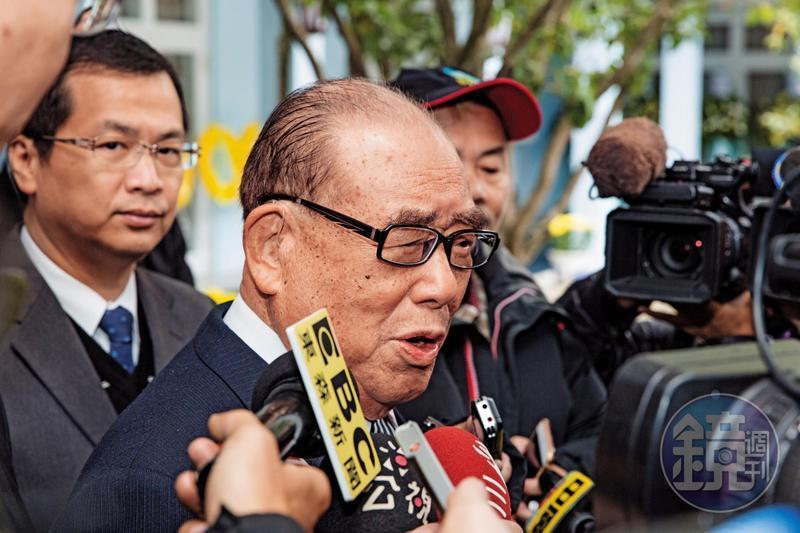 前行政院長郝柏村病逝三總,享嵩壽102歲。